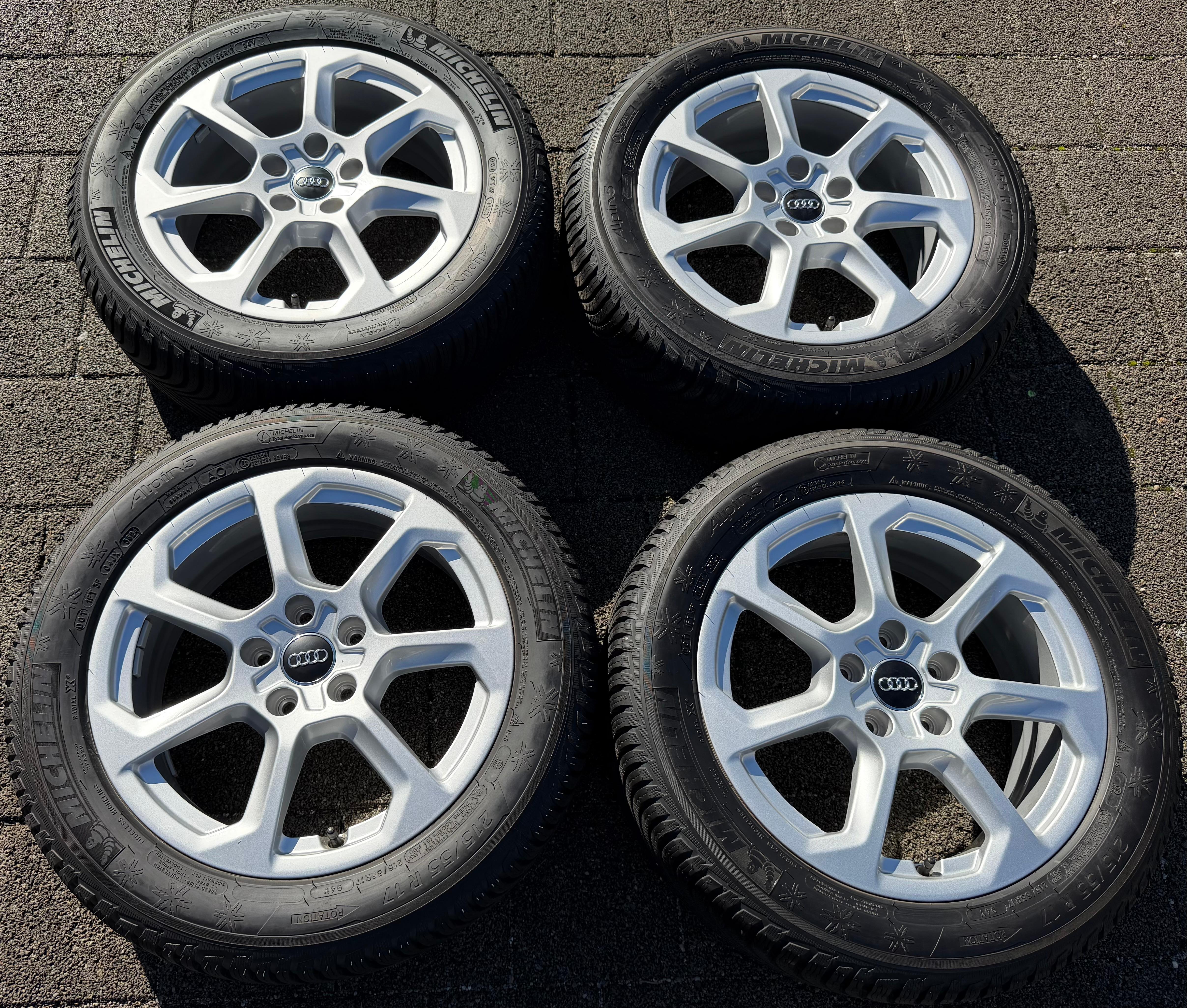 4 Original 17" Alu Winterräder Audi SQ2 GA 81A601025T 215/55R17 94V Michelin 8MM