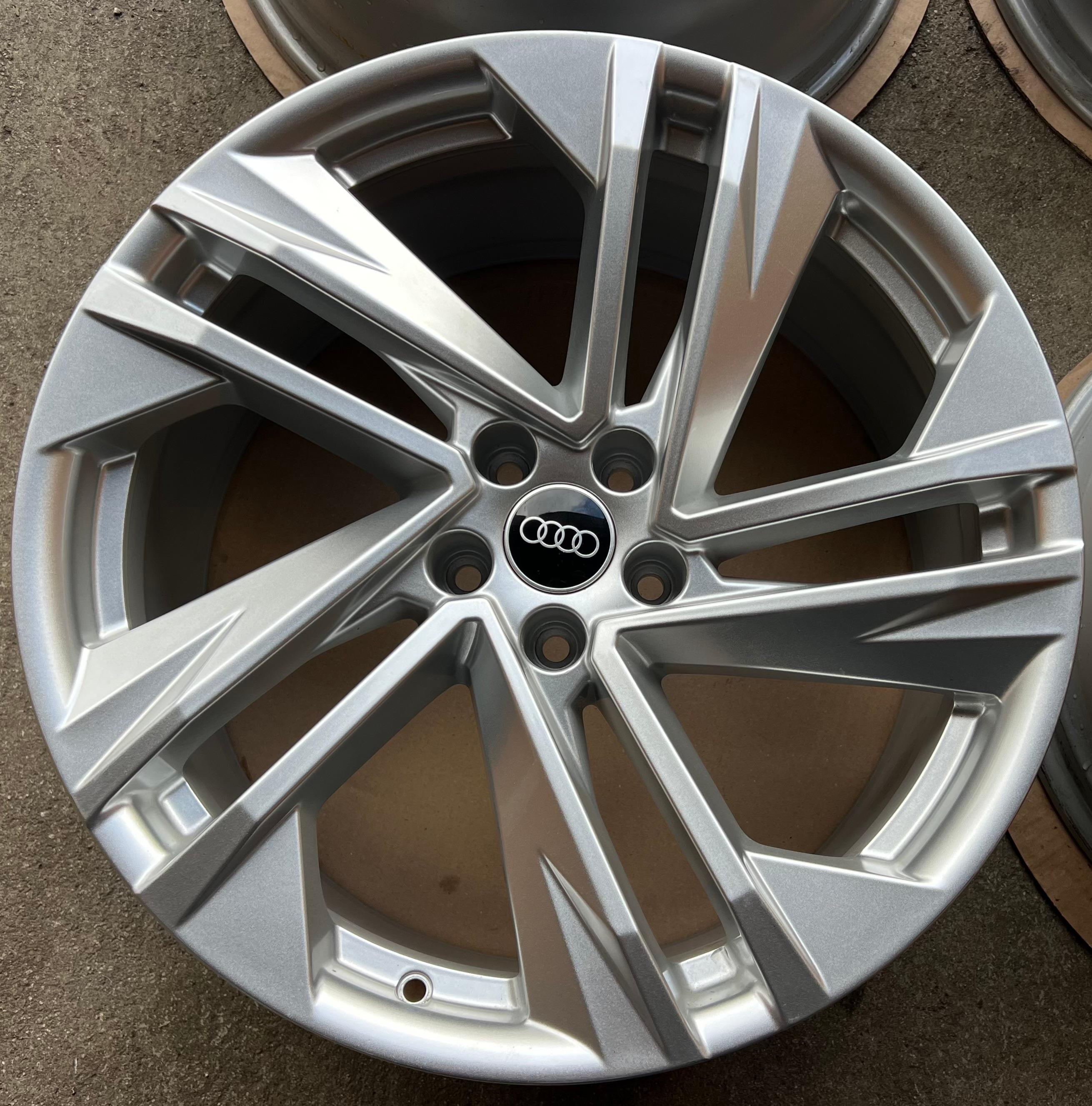 4 ORIGINAL 20" ALUFELGEN FELGEN AUDI Q7 4M 9x20 ET28 4M0601025BQ FREIHAUS