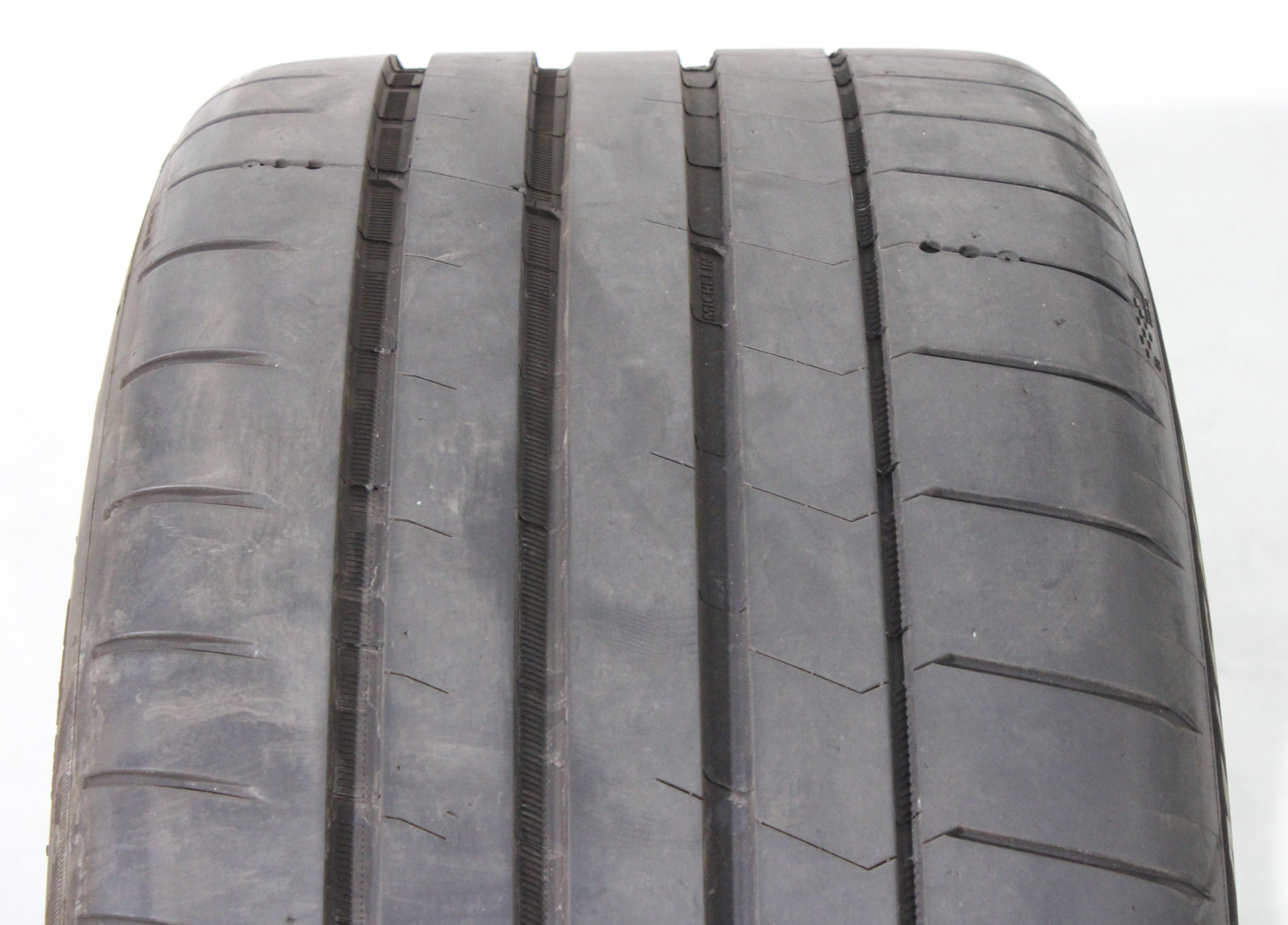 1 neumático de verano Michelin Pilot Sport S5 295/35R21 110Y * 5,5-6 mm 2025 XL