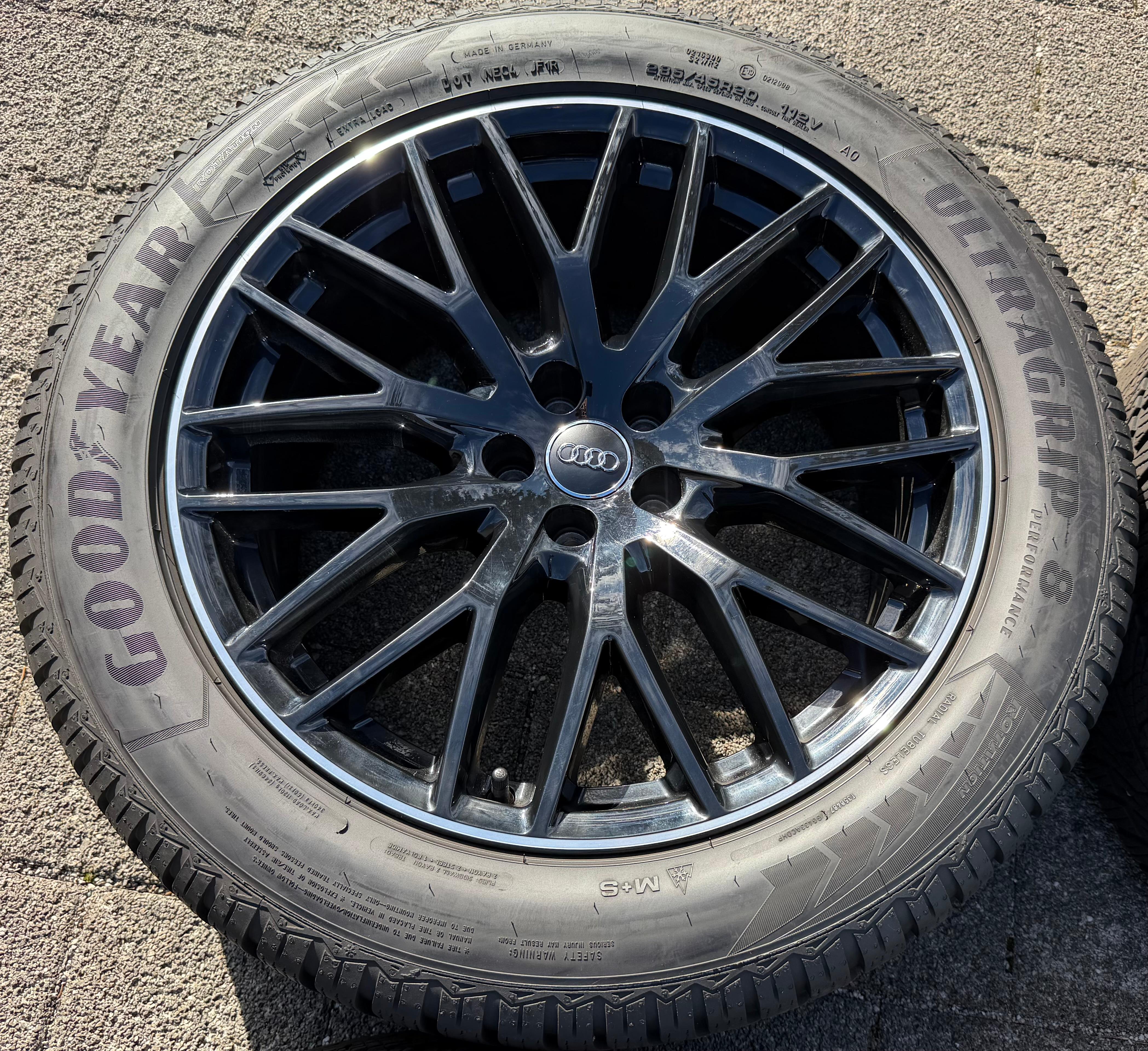 4 Original 20" Alu Winterräder Audi Q7 4M 4M0601025CR 285/45R20 112V Goodyear