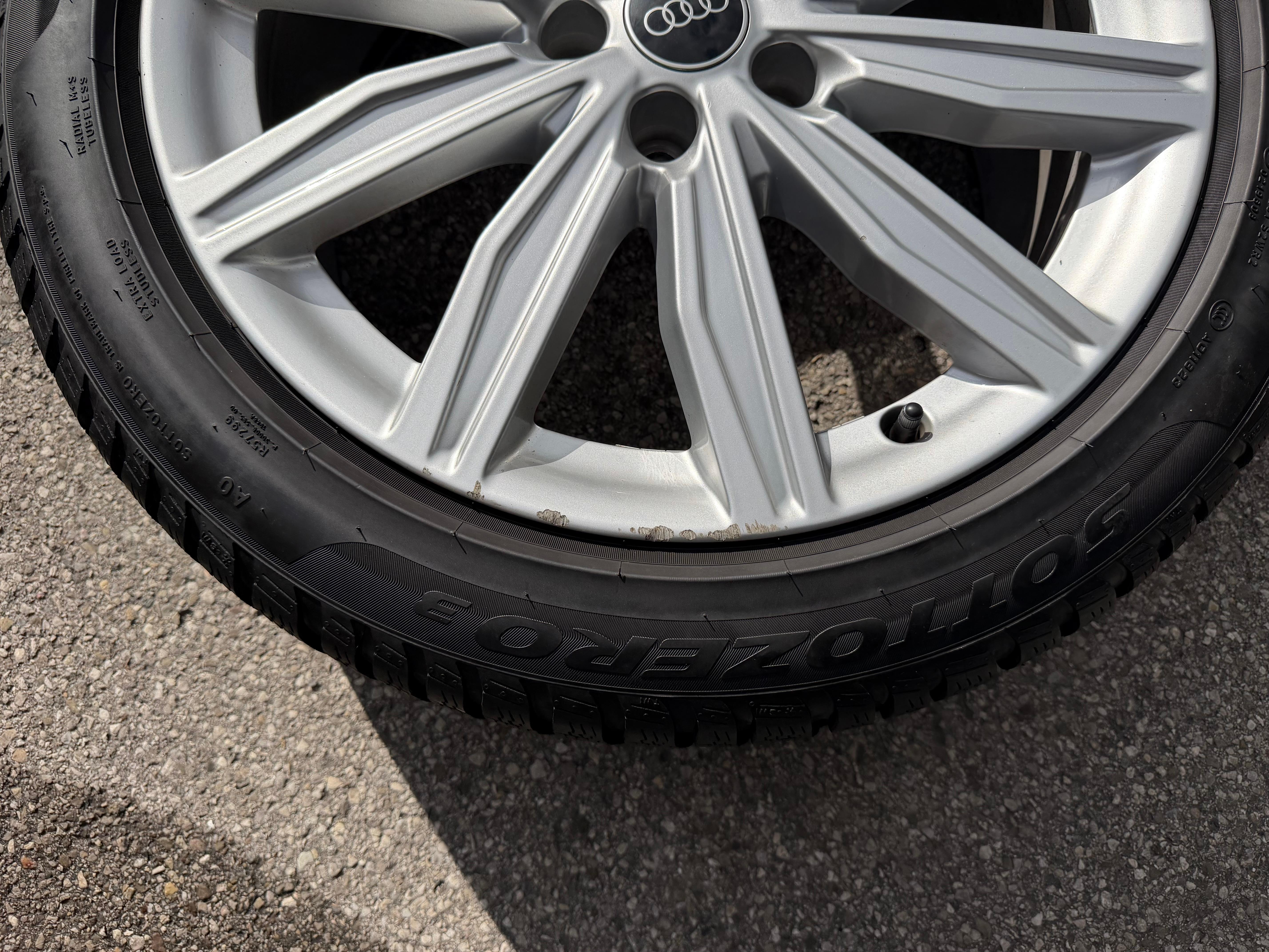 4 ruote complete in lega originali da 19" per inverno Audi A6 S6 C8 4K 4K0601025M 245/45R19 102V Pirelli