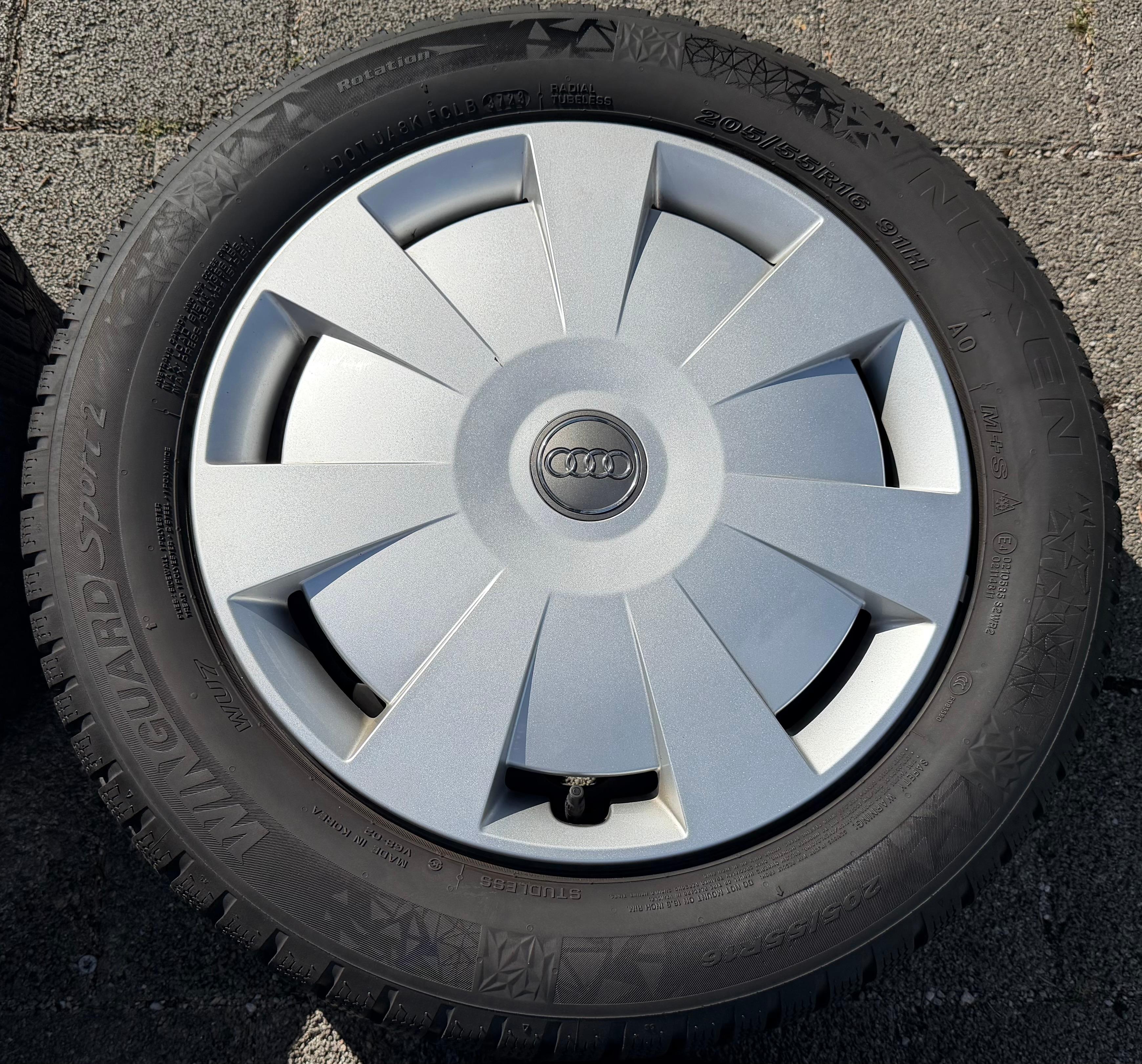 4 ruedas de invierno Audi A3 8V Sportback Cabrio 205/55R16 91H Nexen 8V0601027A 2023