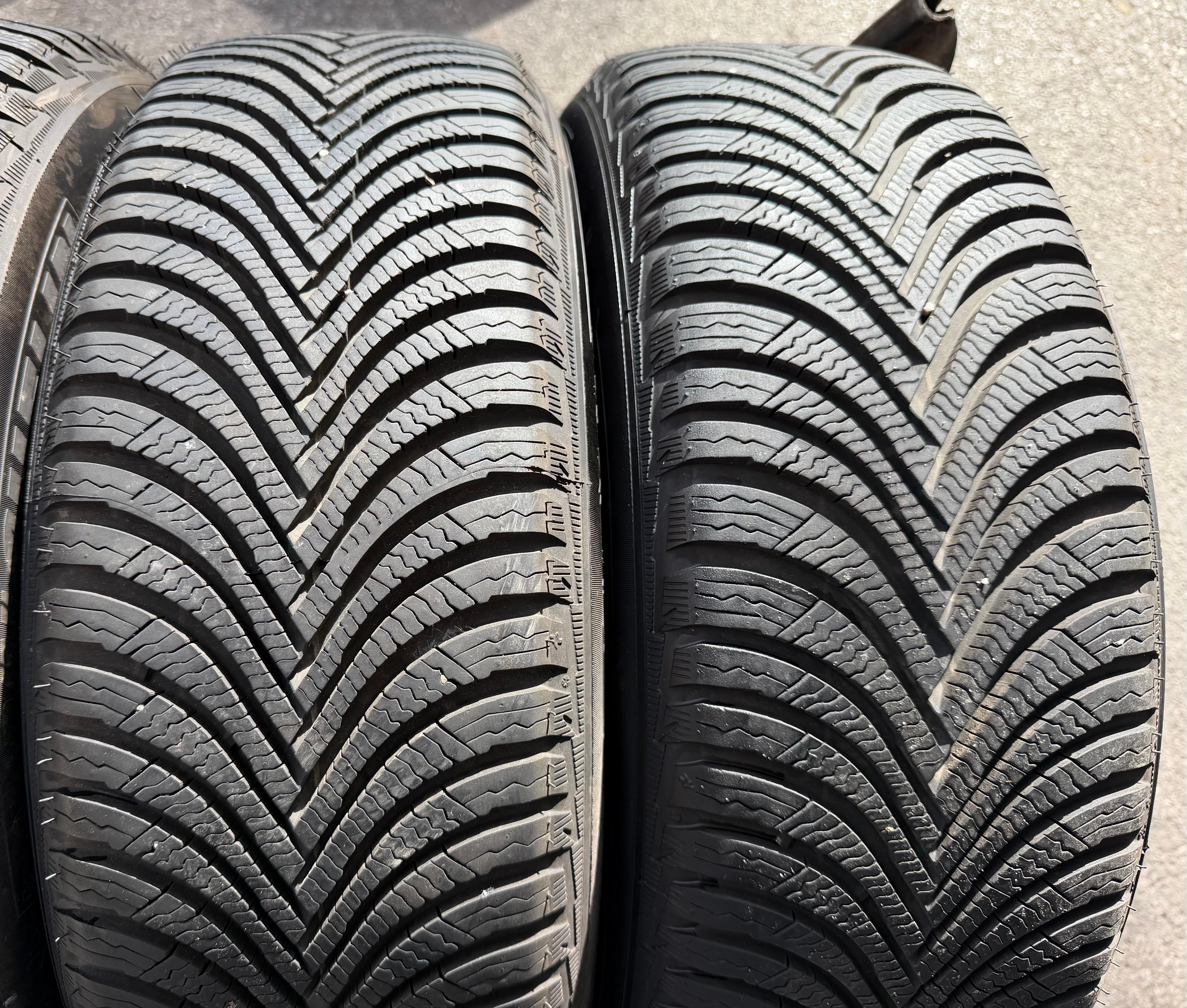 4 ruedas de aleación originales de invierno Audi A1 Allstreet City Carver GB GBH 82A601025C