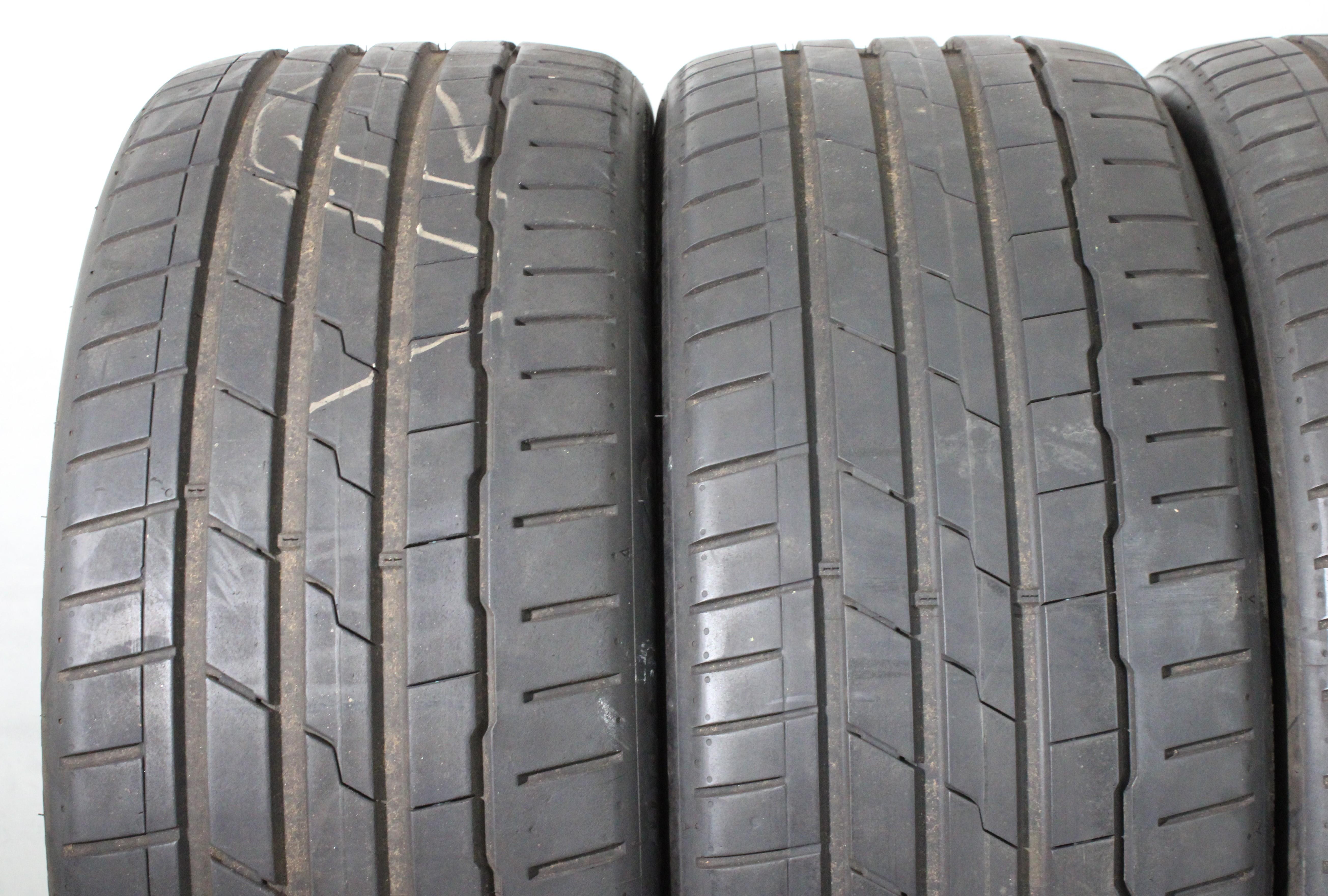 4 x 235/40R19 96W Sommerreifen Hankook Ventus S1 Evo 3 TO 2x5mm/2x5,5-6mm 2021 Silent