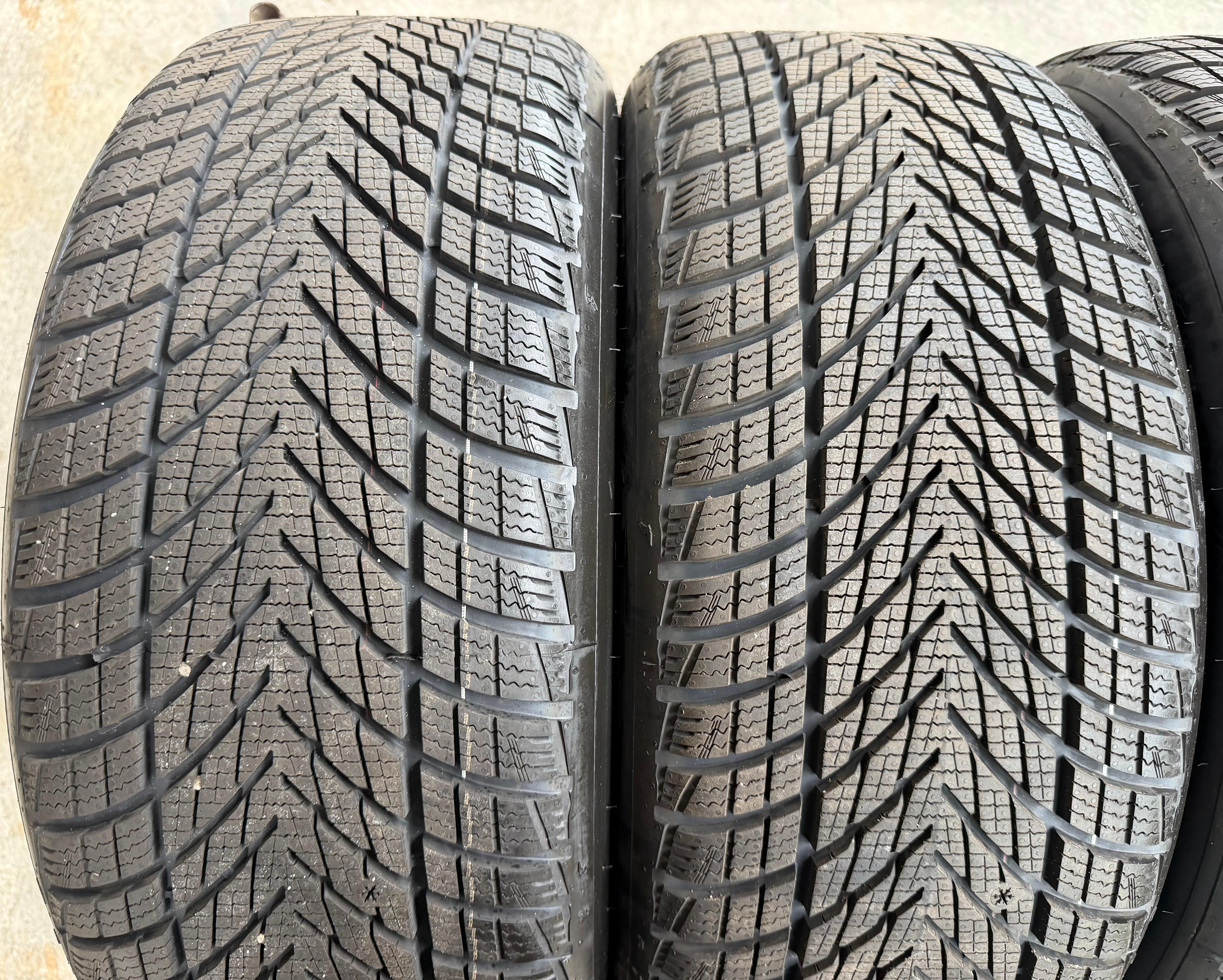 4 ORIGINAL 19" ALU WINTERRÄDER AUDI A5 S5 FU2 B10 8B3601025AS 245/40R19 98H 2025