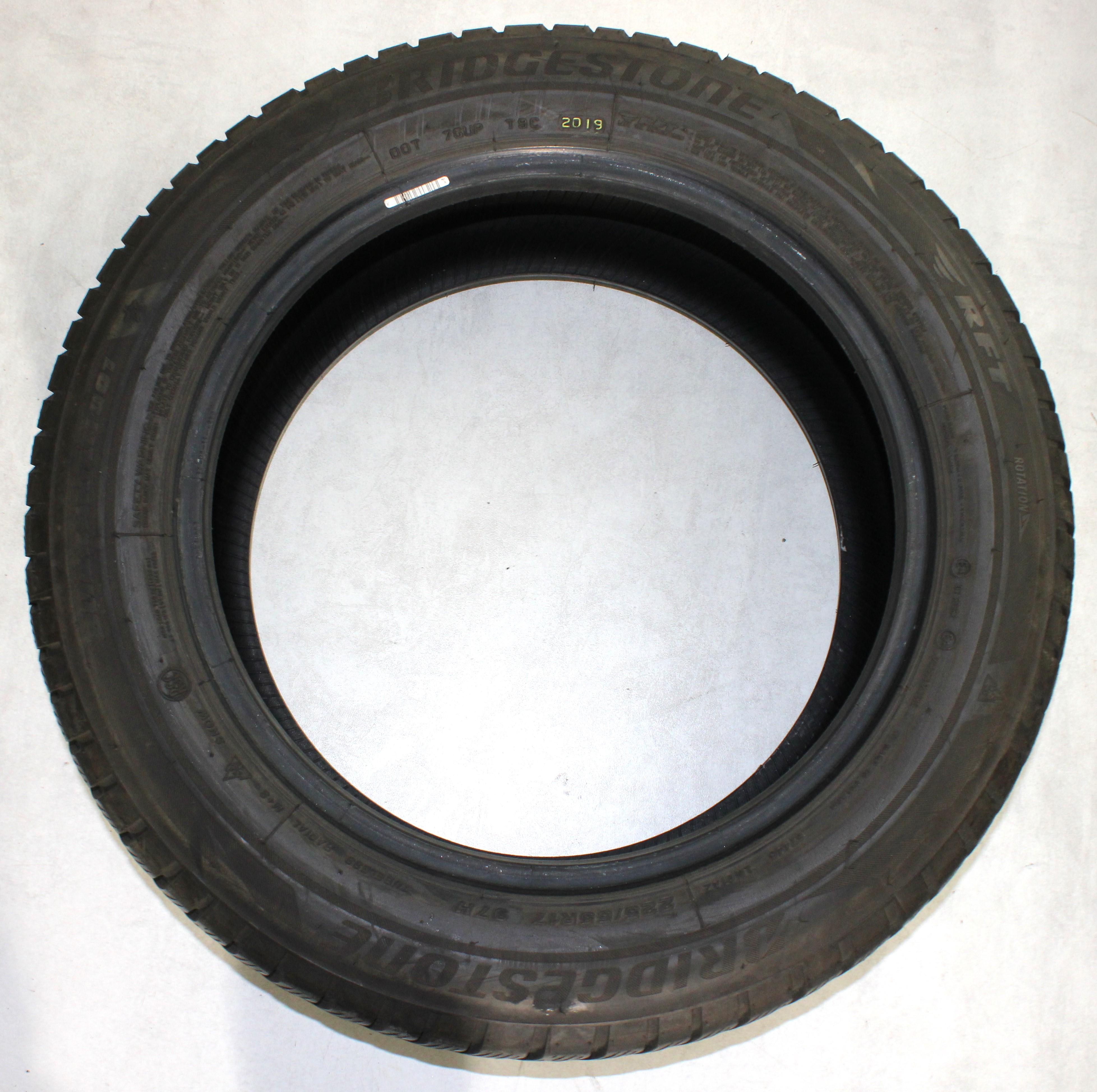 4 x 225/55R17 97H Winterreifen Bridgestone Blizzak LM001 * Runflat 2x6-6,5mm/2x7-7,5mm 2019