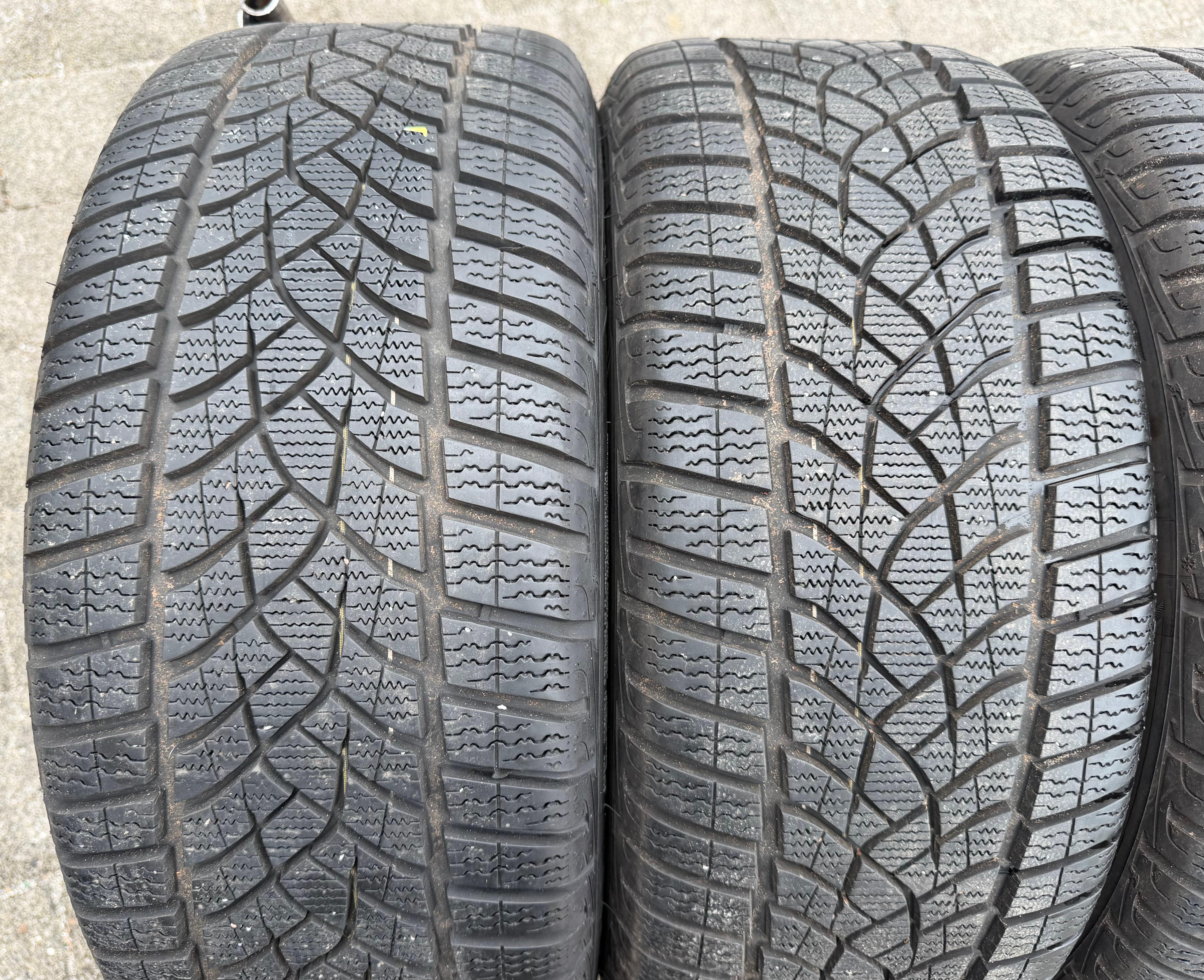4 ruedas de invierno de aluminio originales de 18" para Audi A4 S4 8W B9 8W0601025HM 245/40R18 97V 2023