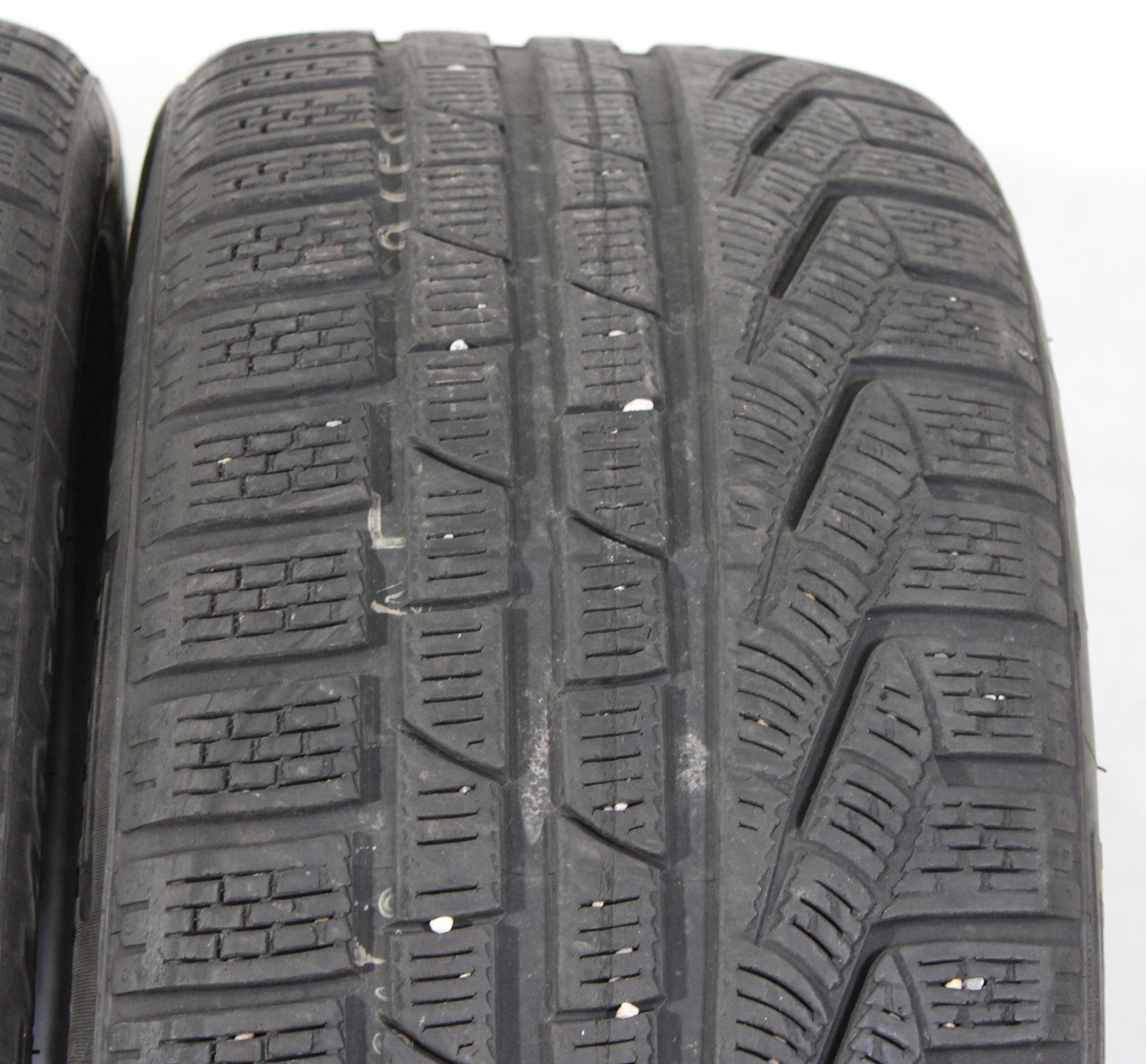 2 x 235/40R19 92V Winterreifen Pirelli Sottozero 2 N0 5mm 2016