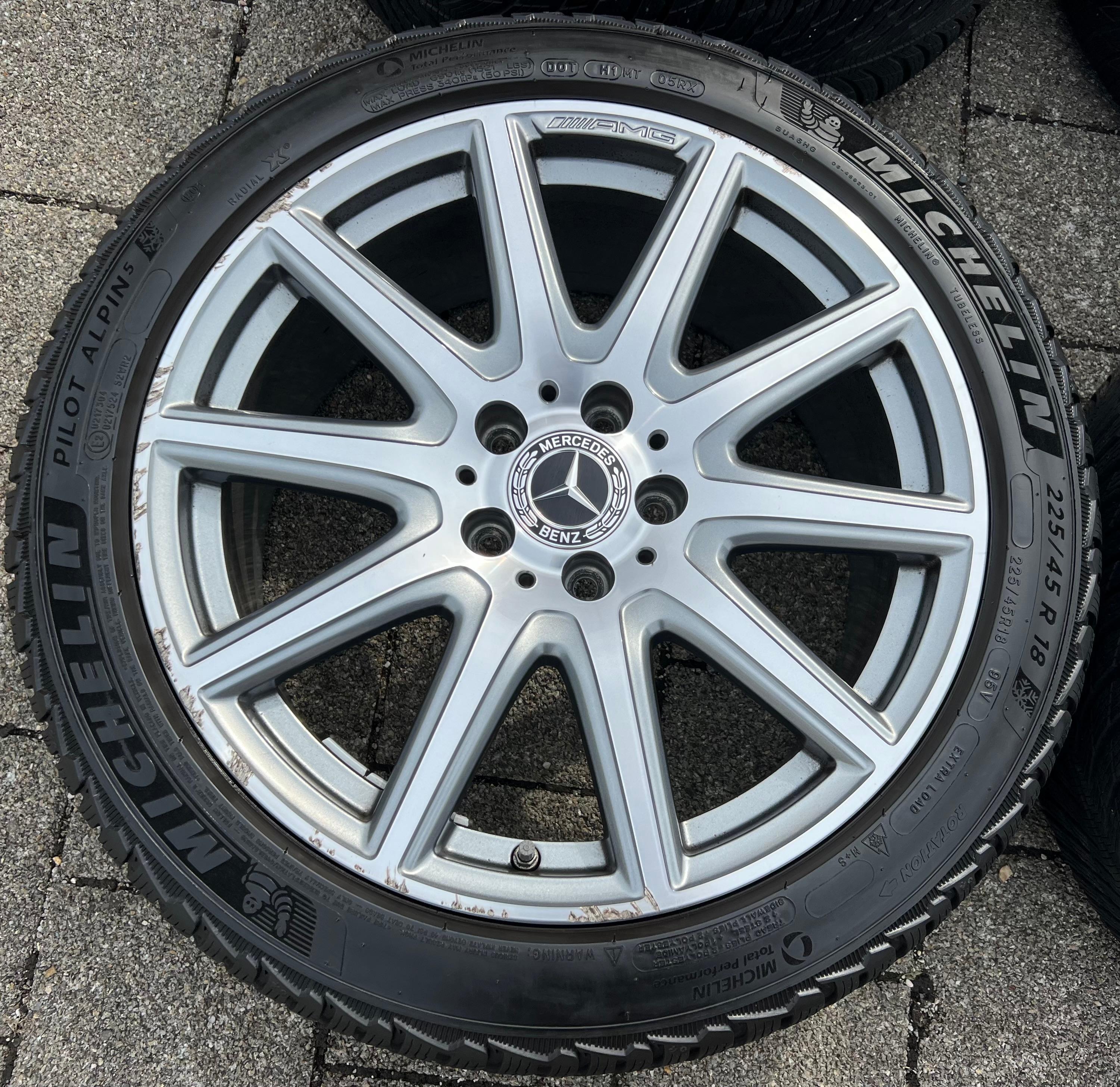 4 CERCHI INVERNALI ORIGINALI IN ALLUMINIO DA 18" MERCEDES CLASSE A F2A 177 CLASSE B F2B W247 CLA W118 A1774010600