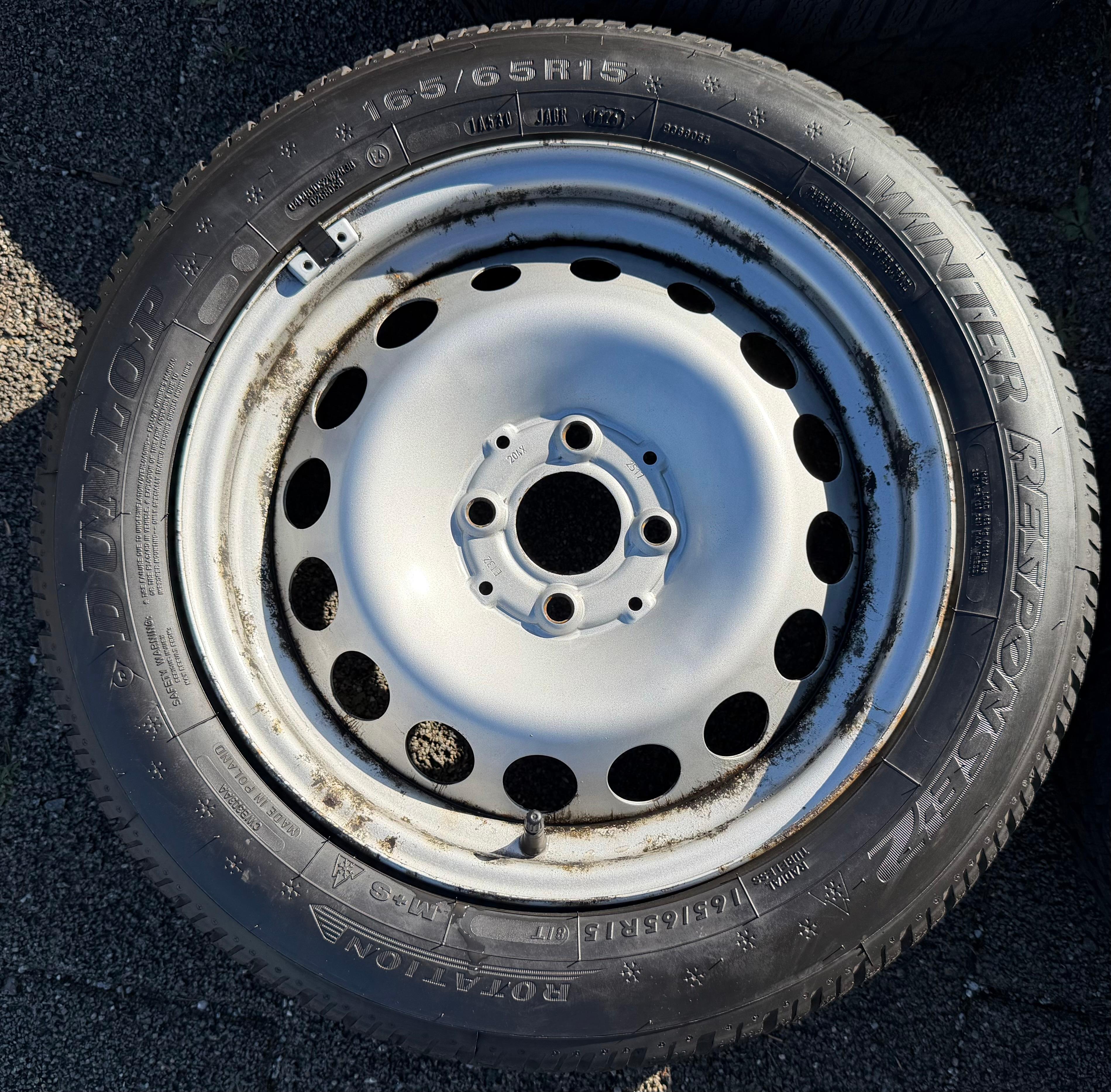 4 Original Winterräder Smart 453 165/65R15 81T 185/60R15 84T Dunlop RDKS 2025