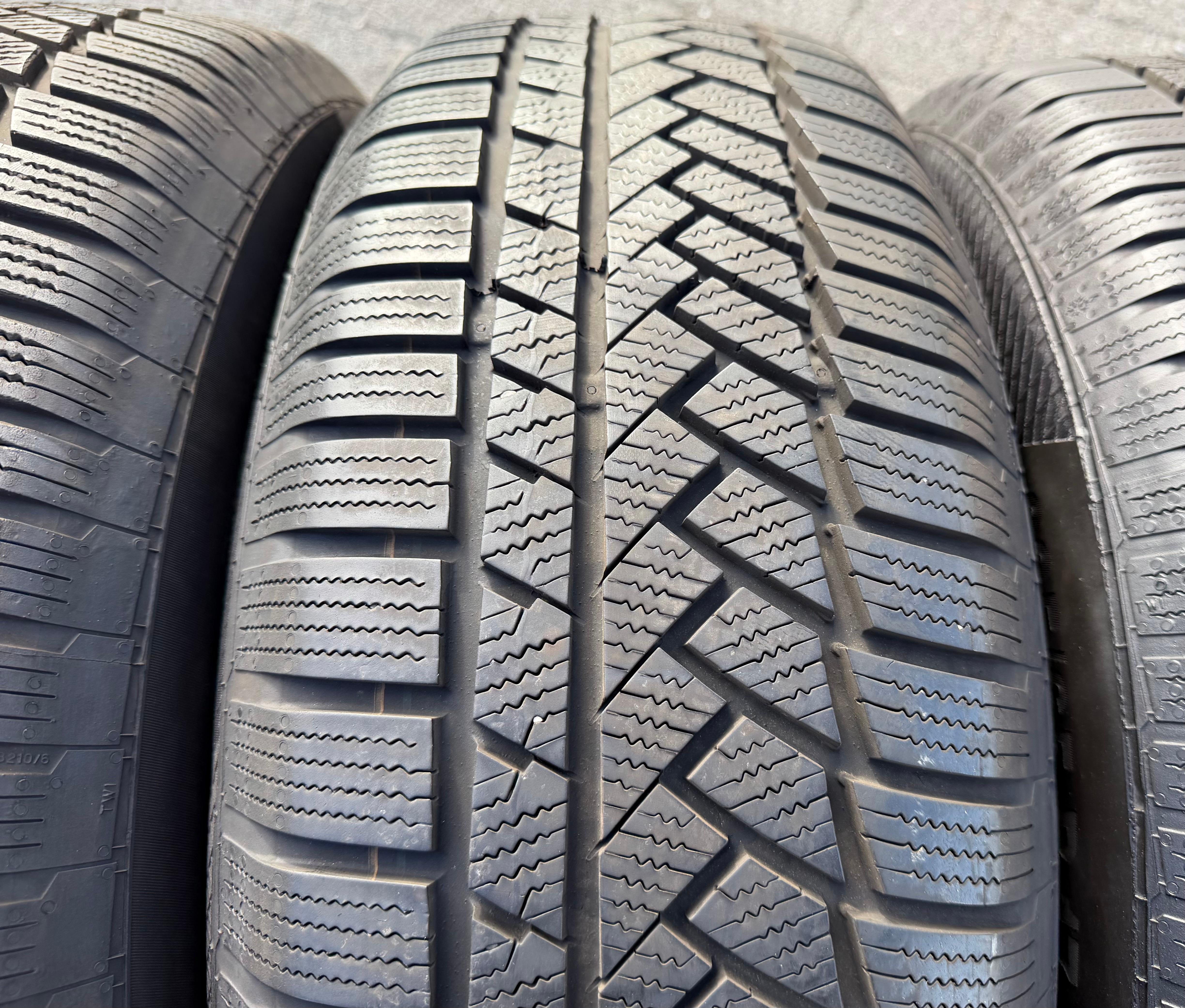 4 Original 17" Alu Winterräder Audi Q5 FY 80A601025J 7x17 ET34 235/65R17 104H 2022