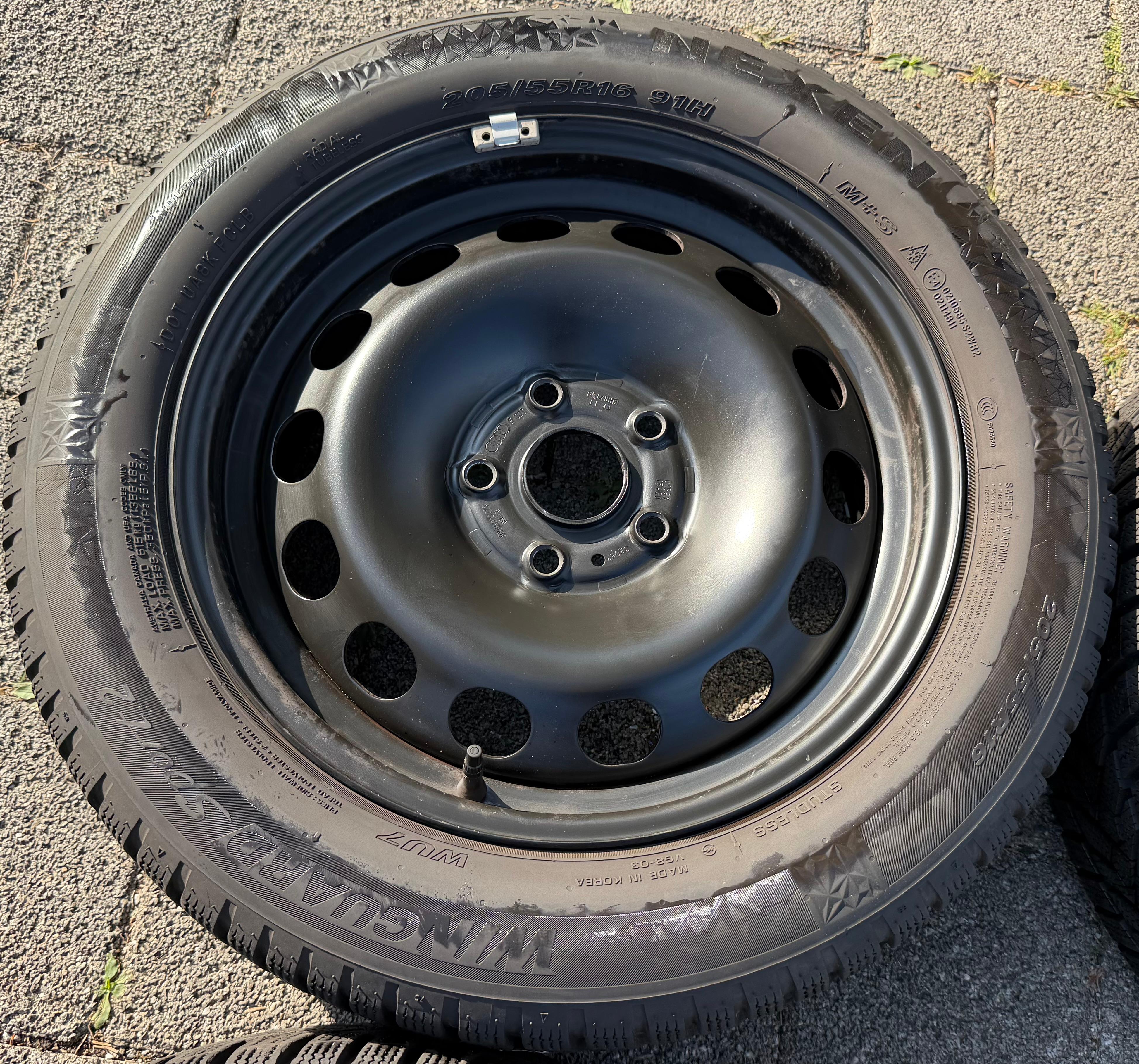 4 ruedas de invierno Audi A3 8V Sportback Cabrio 205/55R16 91H Nexen 8V0601027A 2021