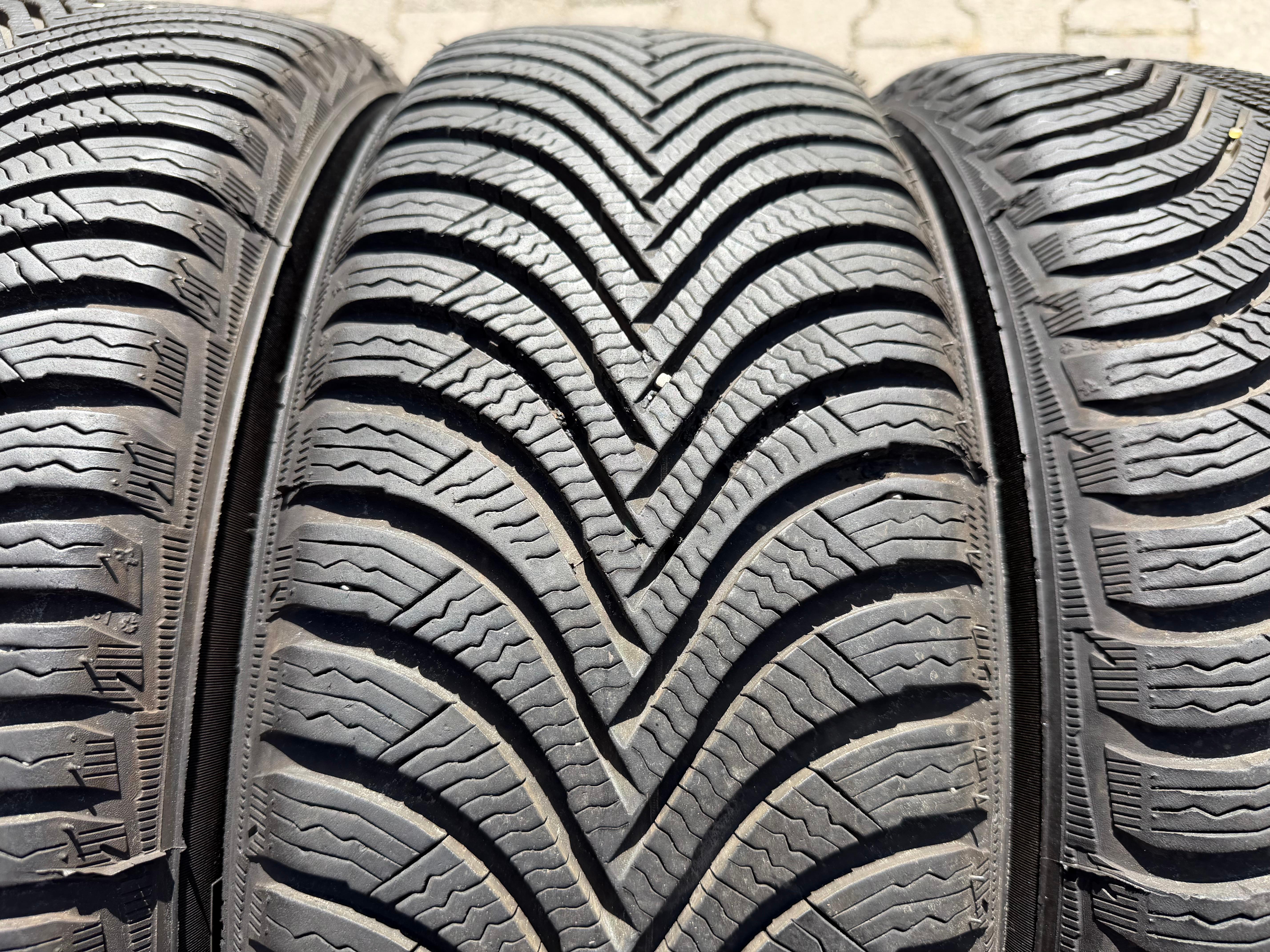 4 Winterräder Audi Q2 GA VW T-ROC A11 205/60R16 92H Michelin Alpin 5 Winterreifen