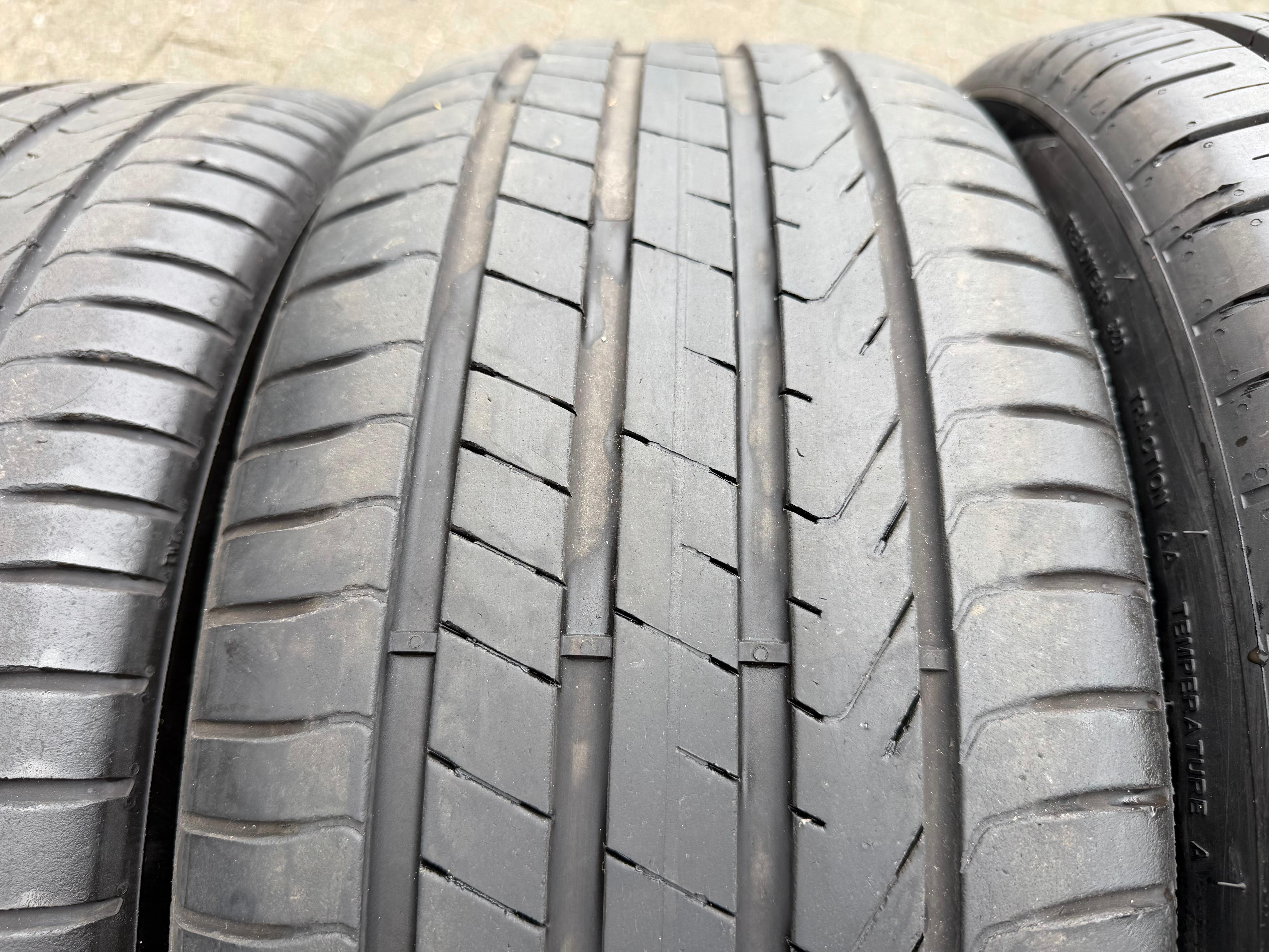 4 ruote estive originali in lega da 18" per Skoda Superb IV 4 B9 3P0601025F 235/45R18 94W