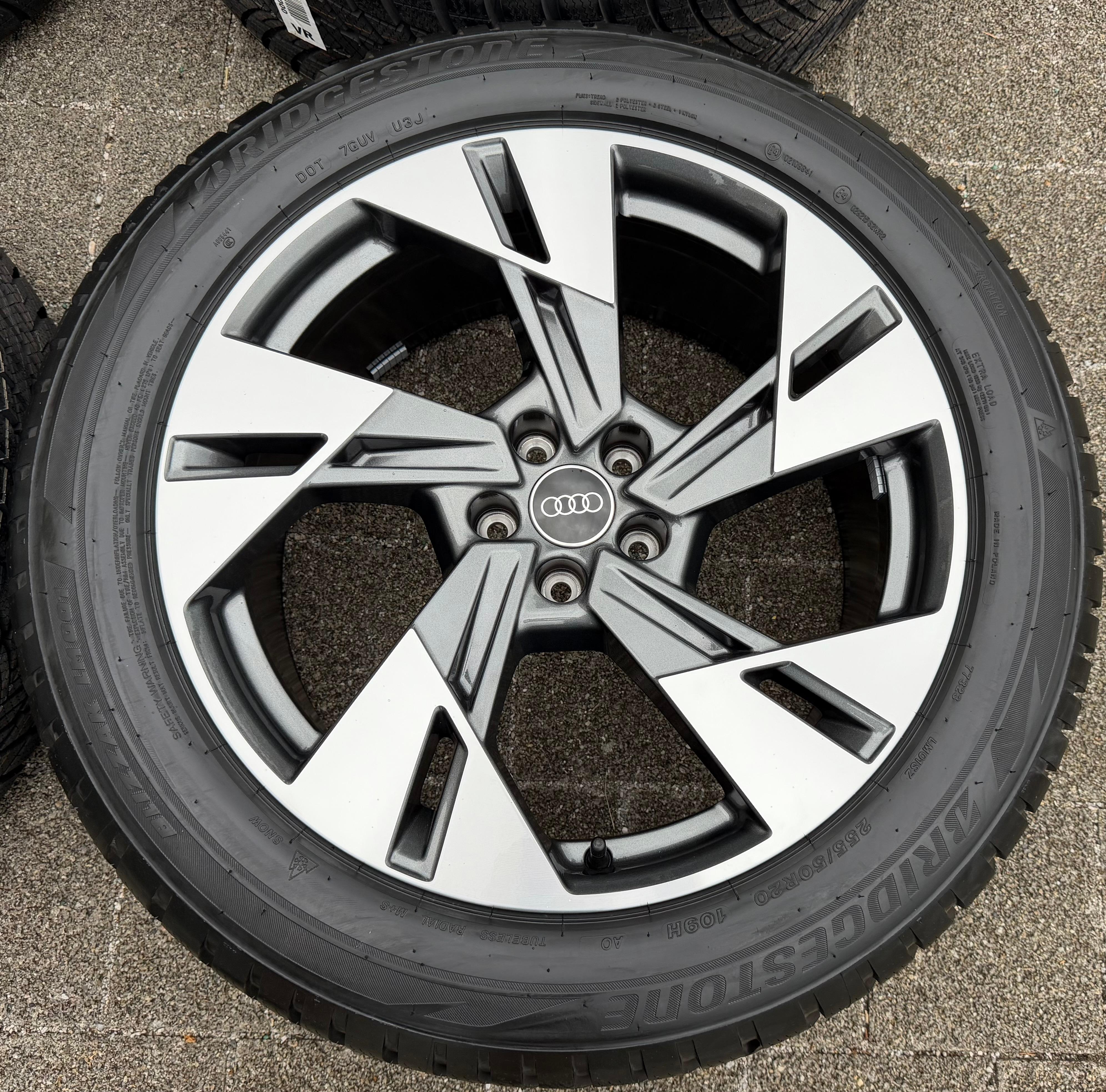 4 llantas de aluminio originales de invierno de 20" para Audi E-Tron Q8, Etron 4KE601025AP, 255/50R20, 109V, NUEVAS
