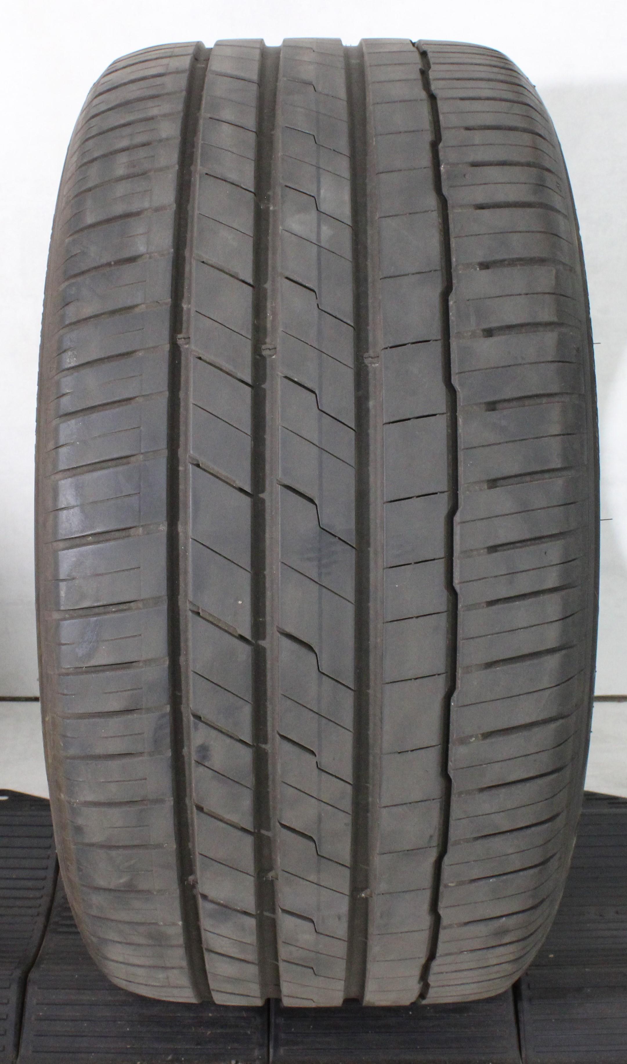 1 x 305/40R20 112Y Sommerreifen Hankook Ventus S1 Evo 3 SUV* Runflat 5,5mm 2023