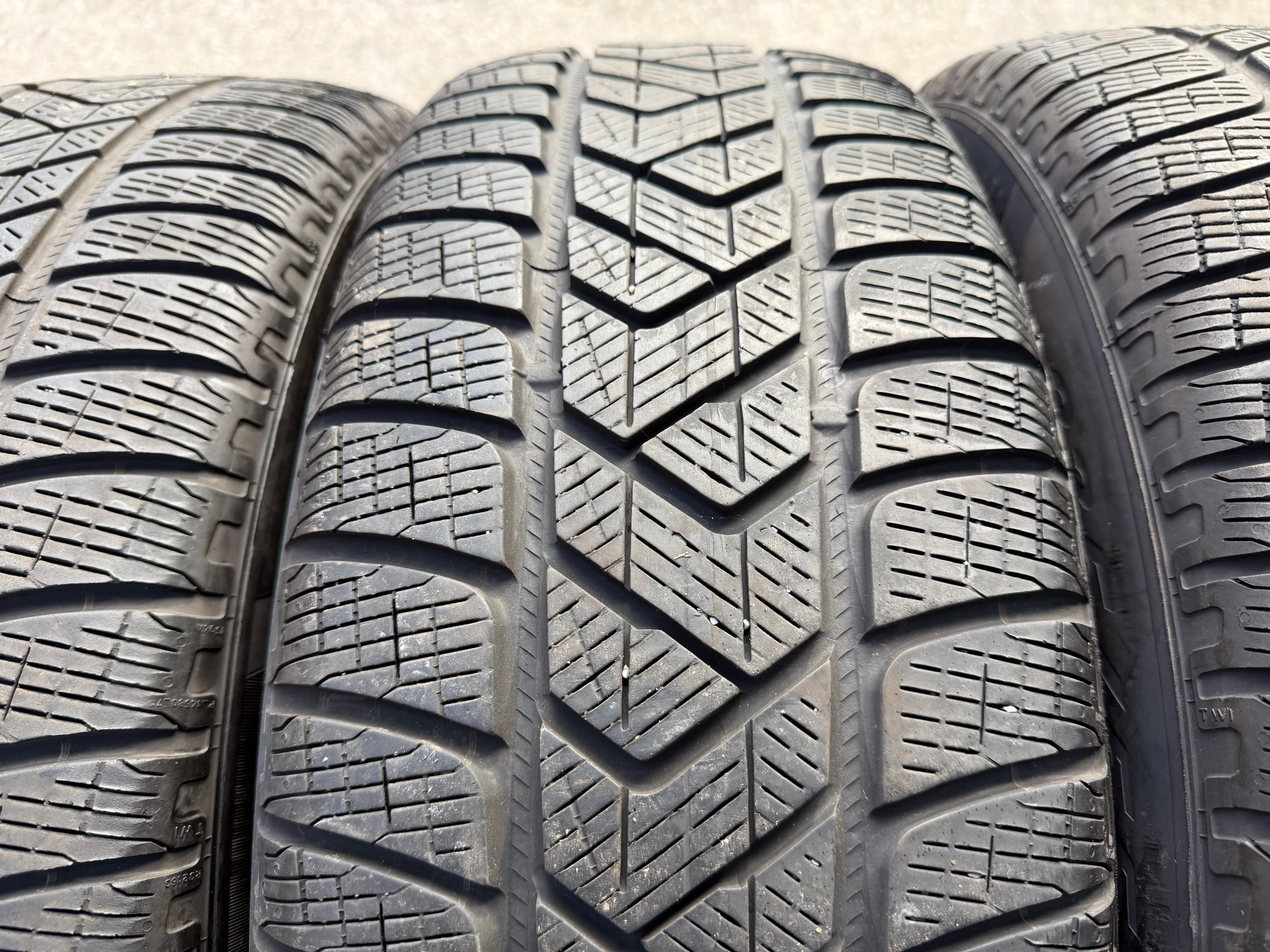 4 ruedas de invierno de aluminio originales de 19" para Audi Q5 SQ5 FY 80A601025K 235/55R19 101H Pirelli 2023