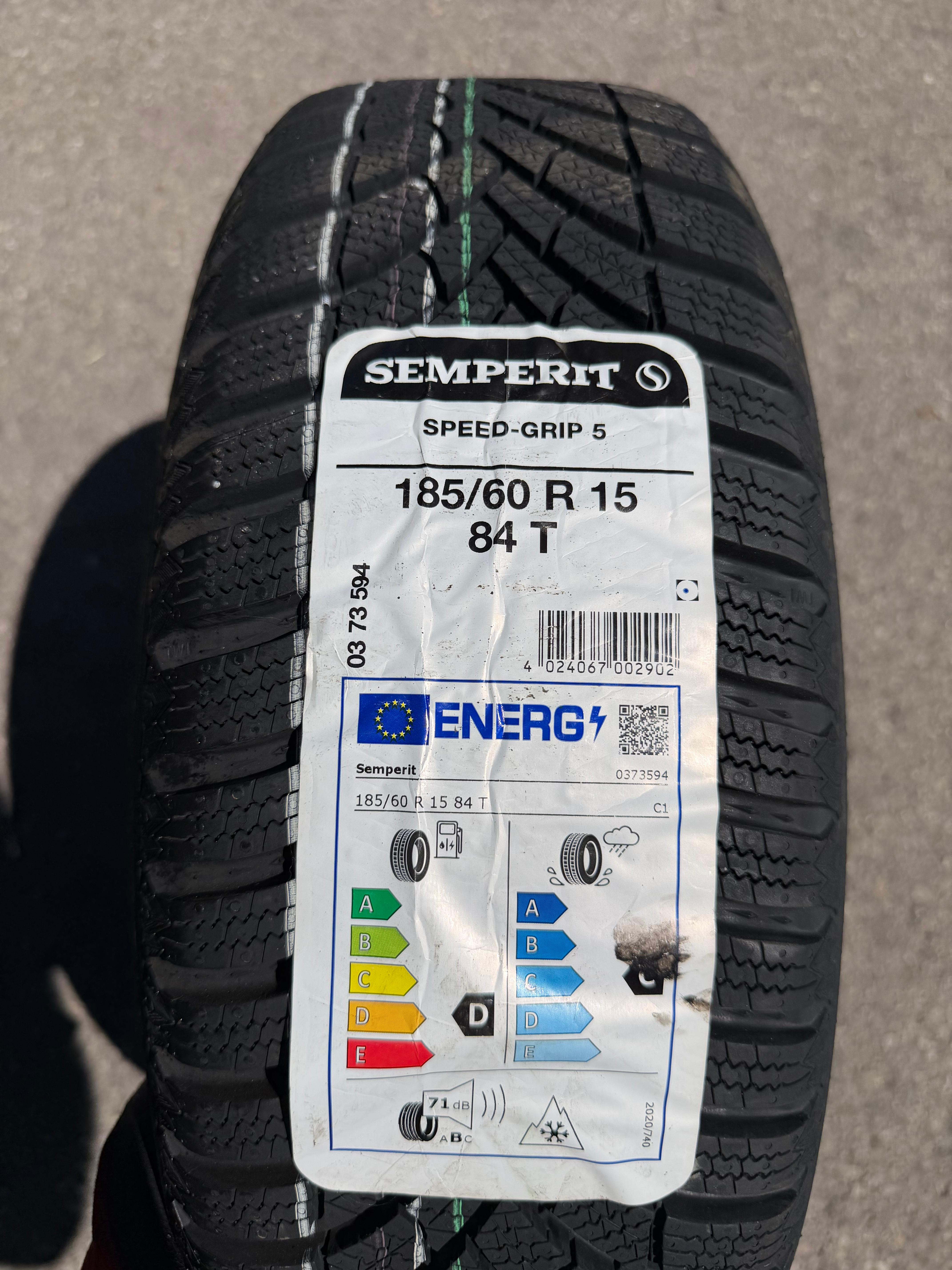 1 x 185/60R15 84T Winterreifen Semperit Speed-Grip 5 NEU 2022