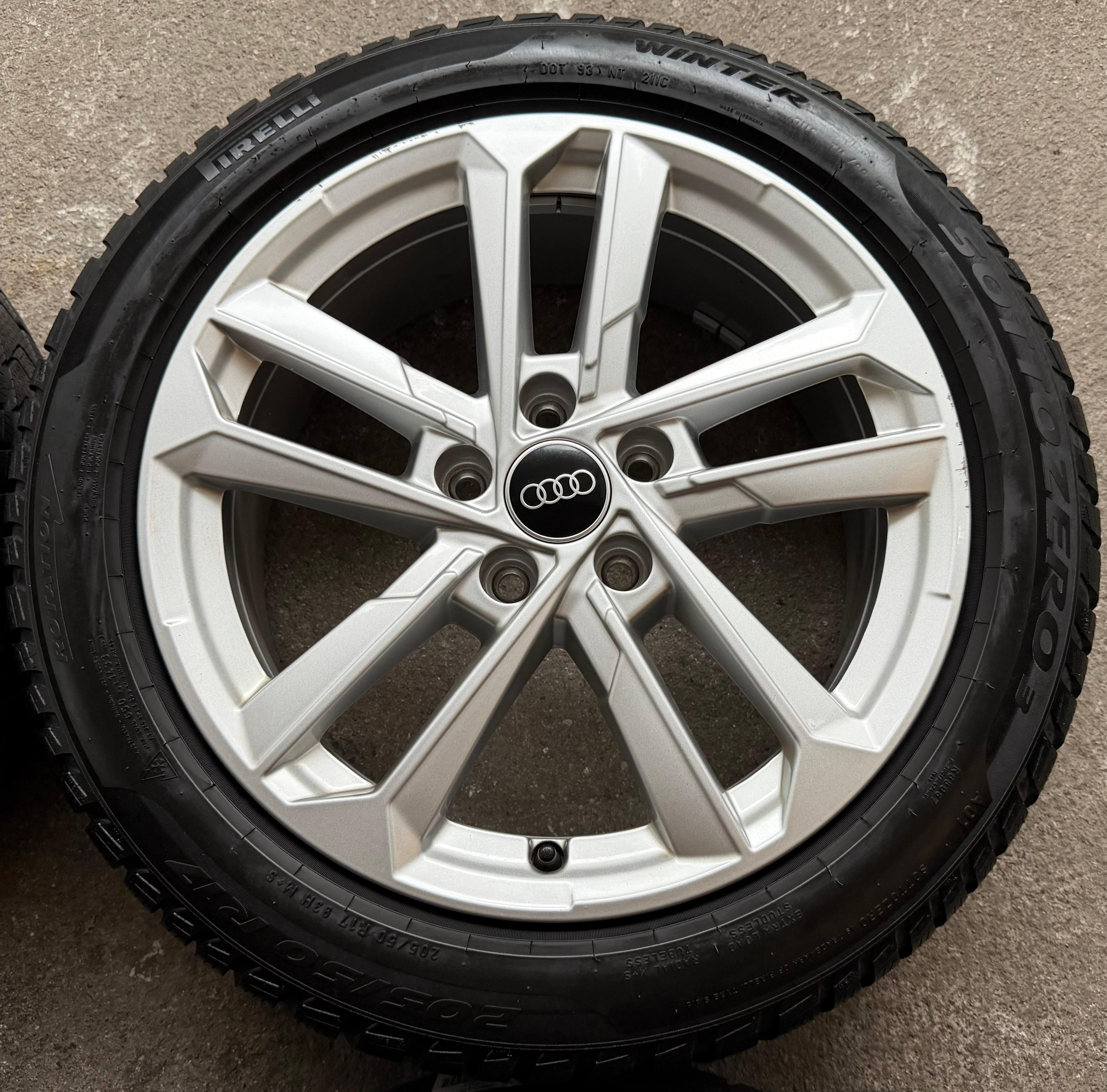 4 Original 17" Alufelgen Felgen Audi A3 8Y 8Y0601025L 6,5x17 ET43