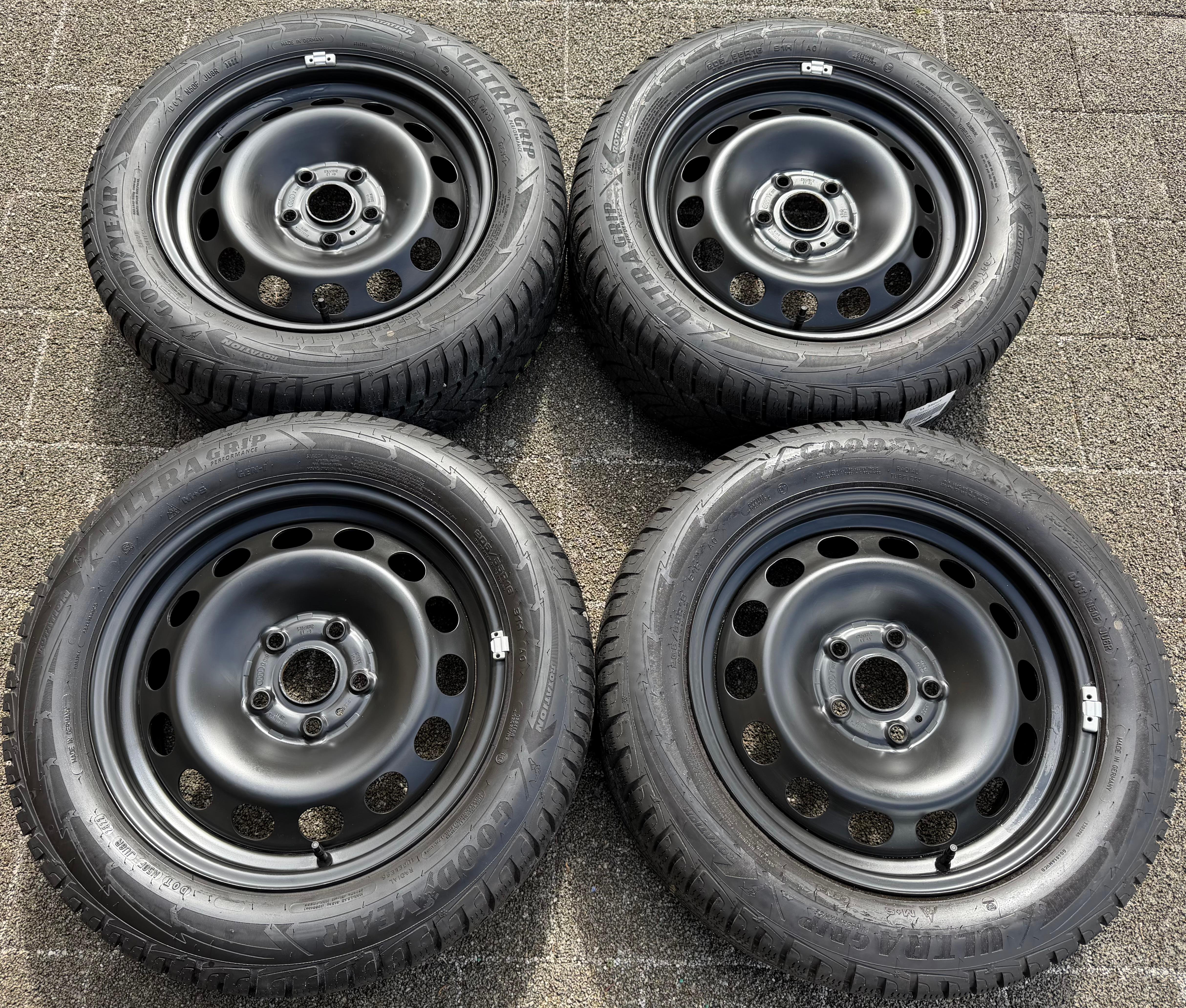 4 Winterräder Audi A3 8V Sportback Cabrio  205/55R16 91H Goodyear 8V0601027A 2022