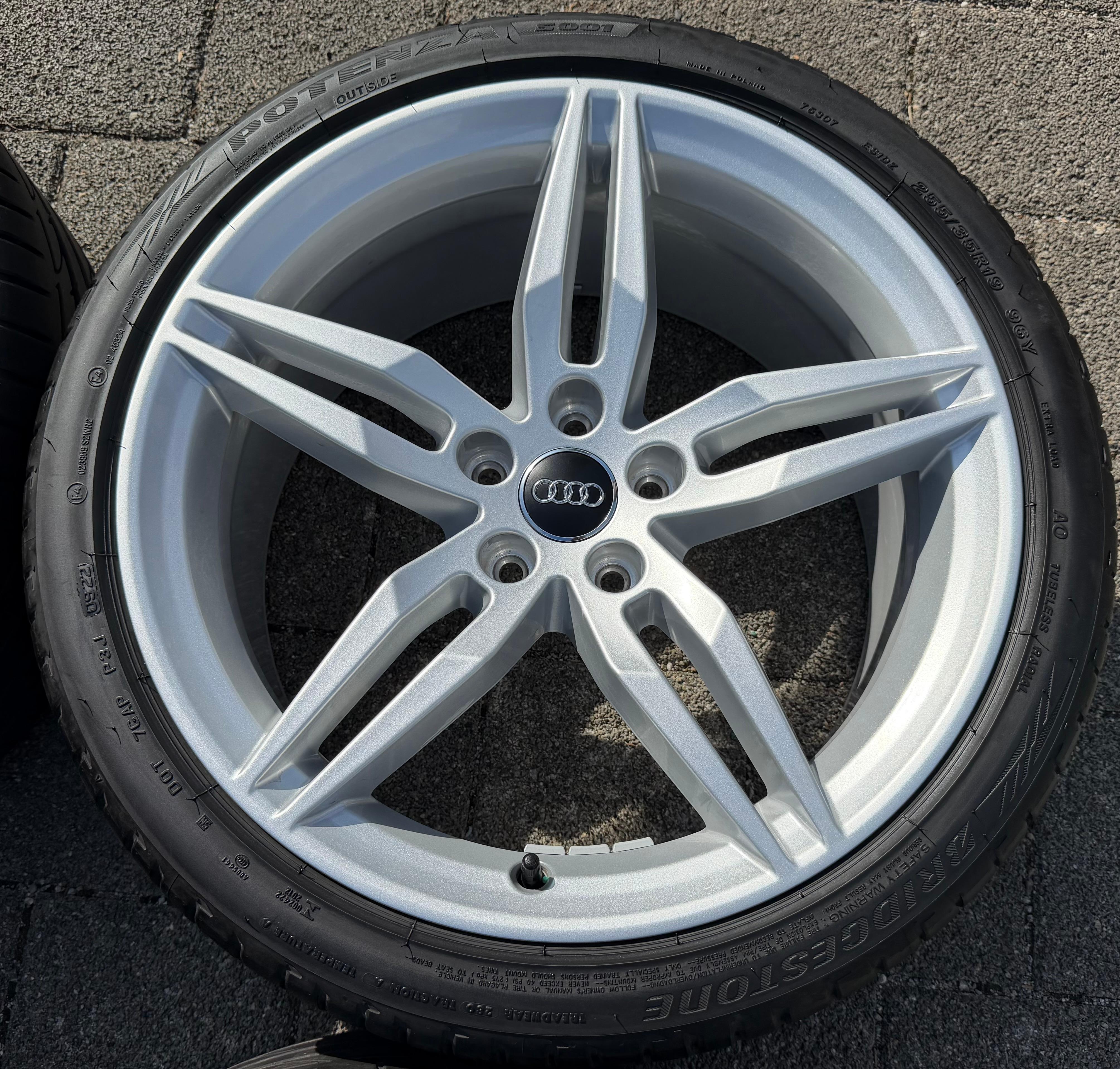 4 Original 19" Alu Sommerräder Audi A5 S5 8W F5 8W0601025AM 255/35R19 96Y Bridgestone