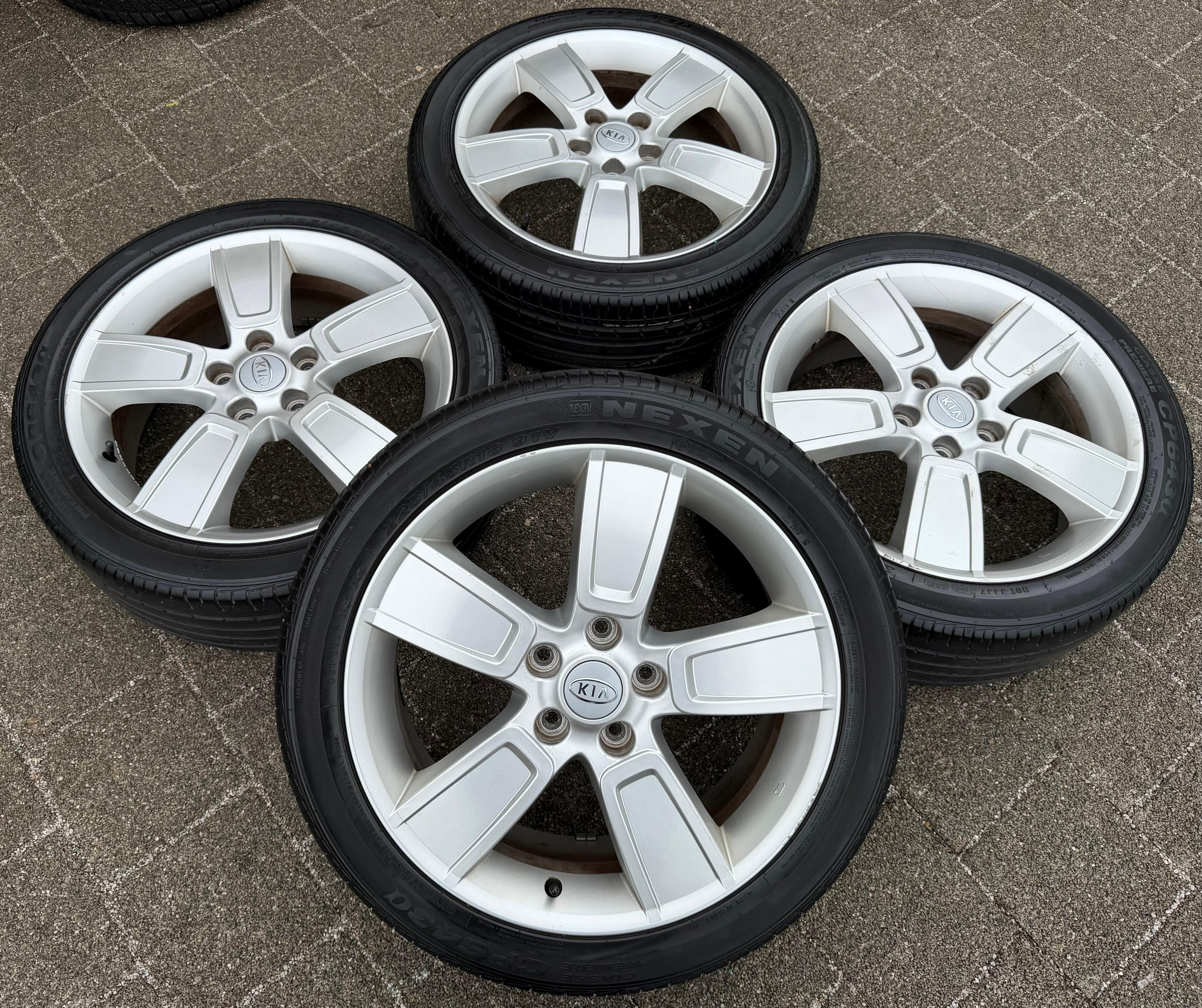 4 ORIGINAL 18" ALU SOMMERRÄDER KIA SOUL 225/45R18 91V 52910-2K400