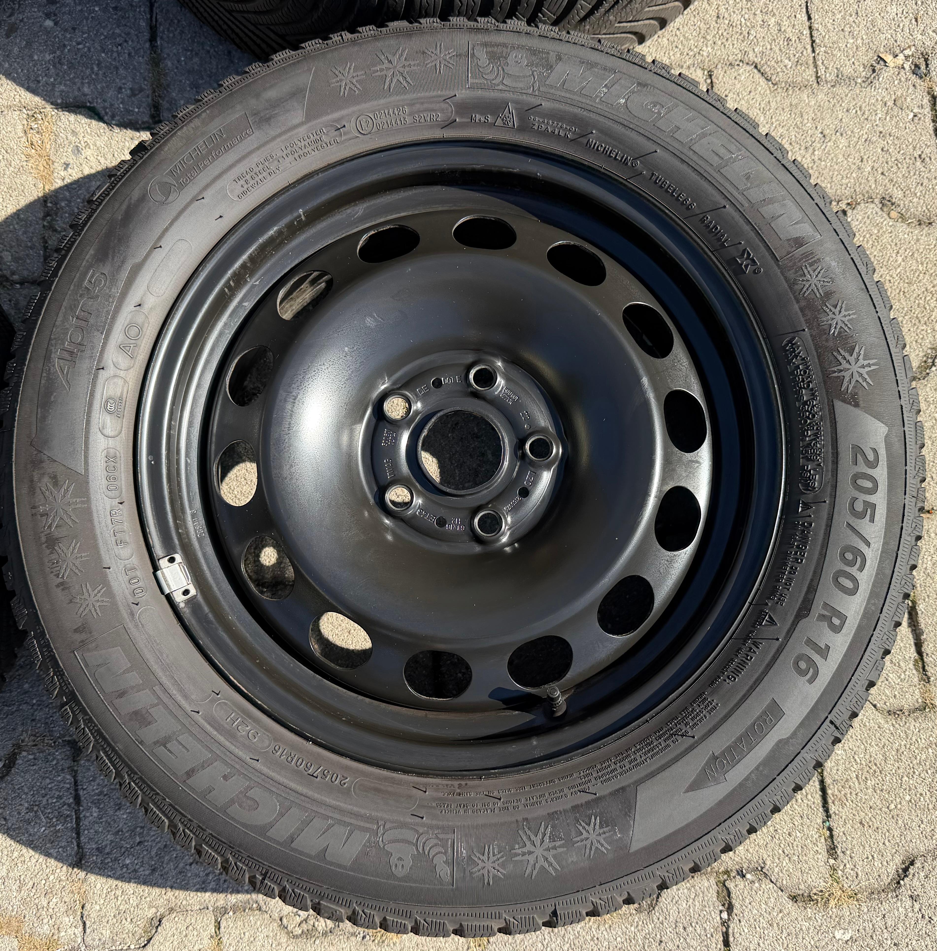 4 Winterräder Audi Q2 GA VW T-ROC A11 205/60R16 92H Michelin Alpin 5 Winterreifen