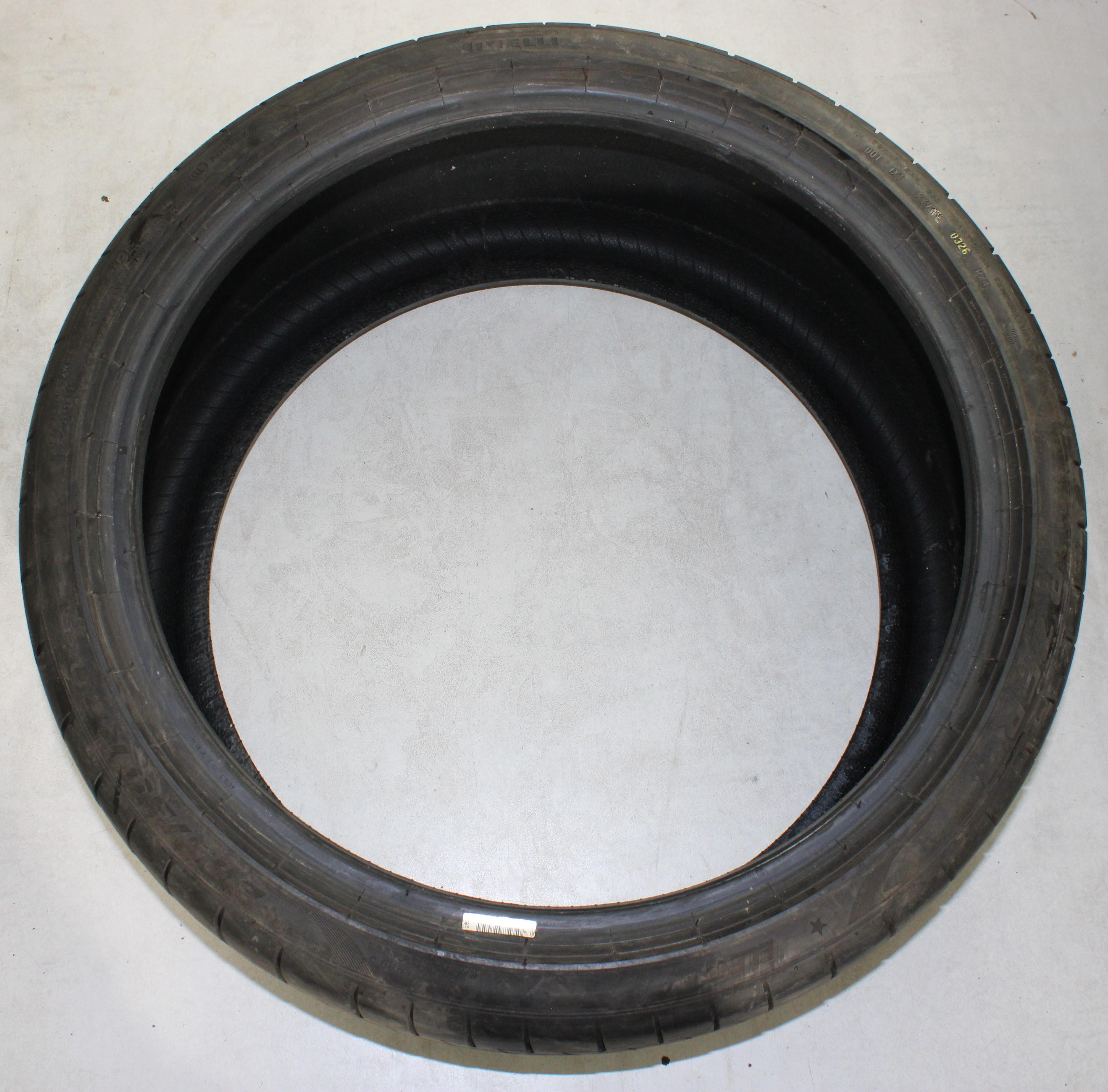 1 neumático de verano Pirelli P Zero PZ4 285/30R20 99Y * Profundidad de dibujo: 6-6,5 mm, 2026