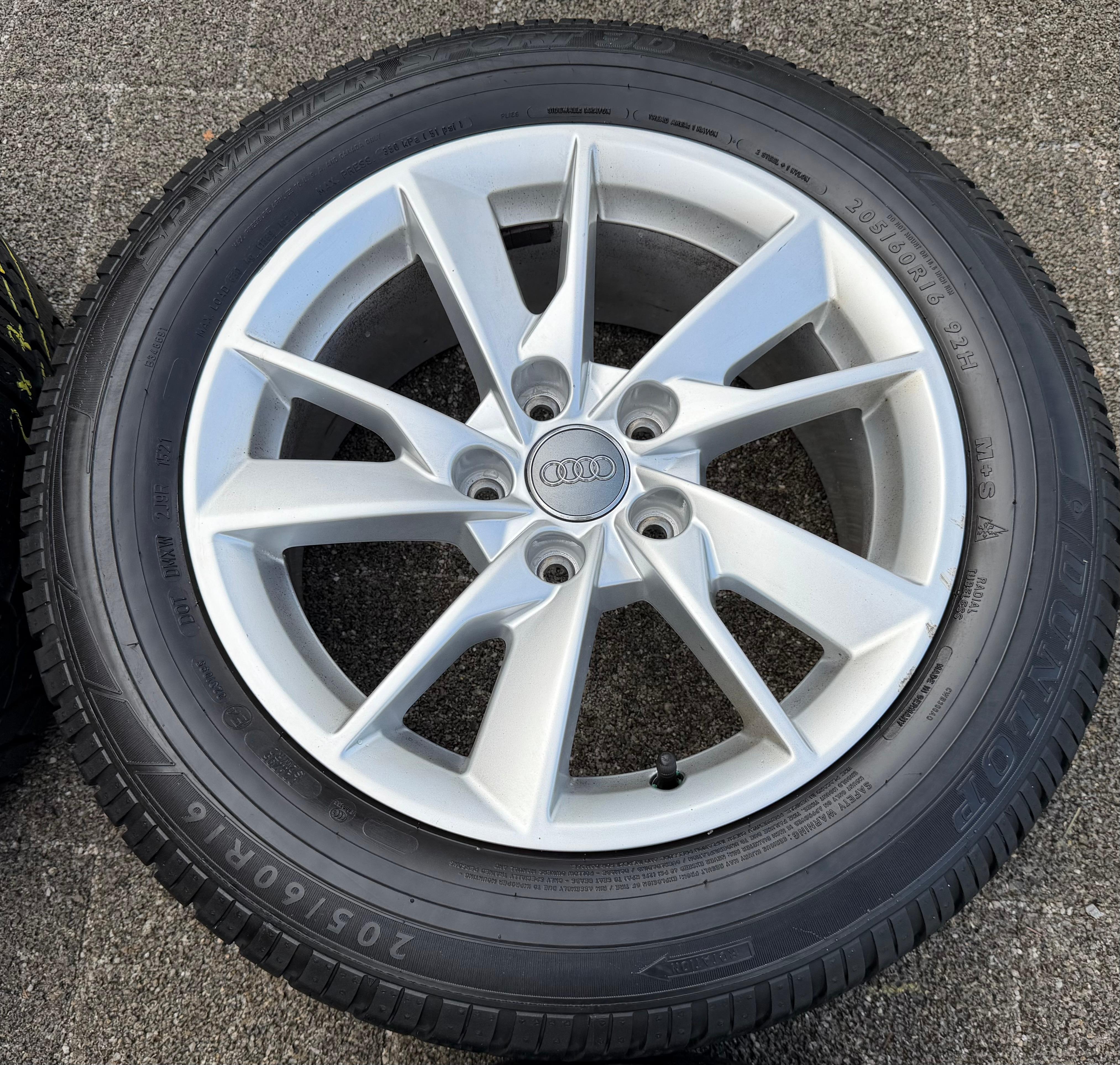 4 Original Alu Winterräder Audi A4 8W B9 8W0601025A 205/60R16 92H Dunlop