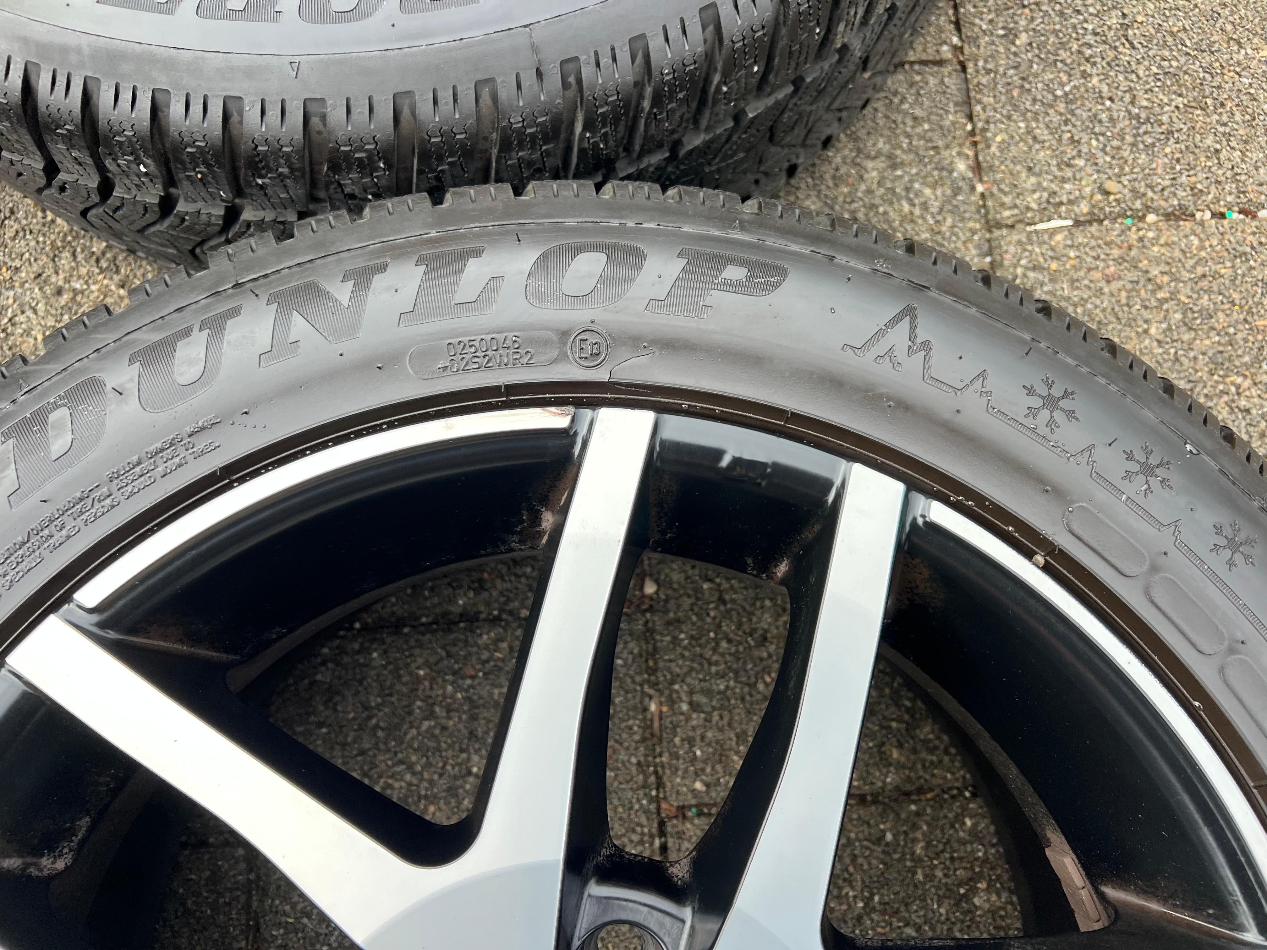 4 ALUMINIUM 17" WINTERWIELEN HONDA CR-V II RD HR-V RU 215/55R17 98V DUNLOP GRATIS LEVERING