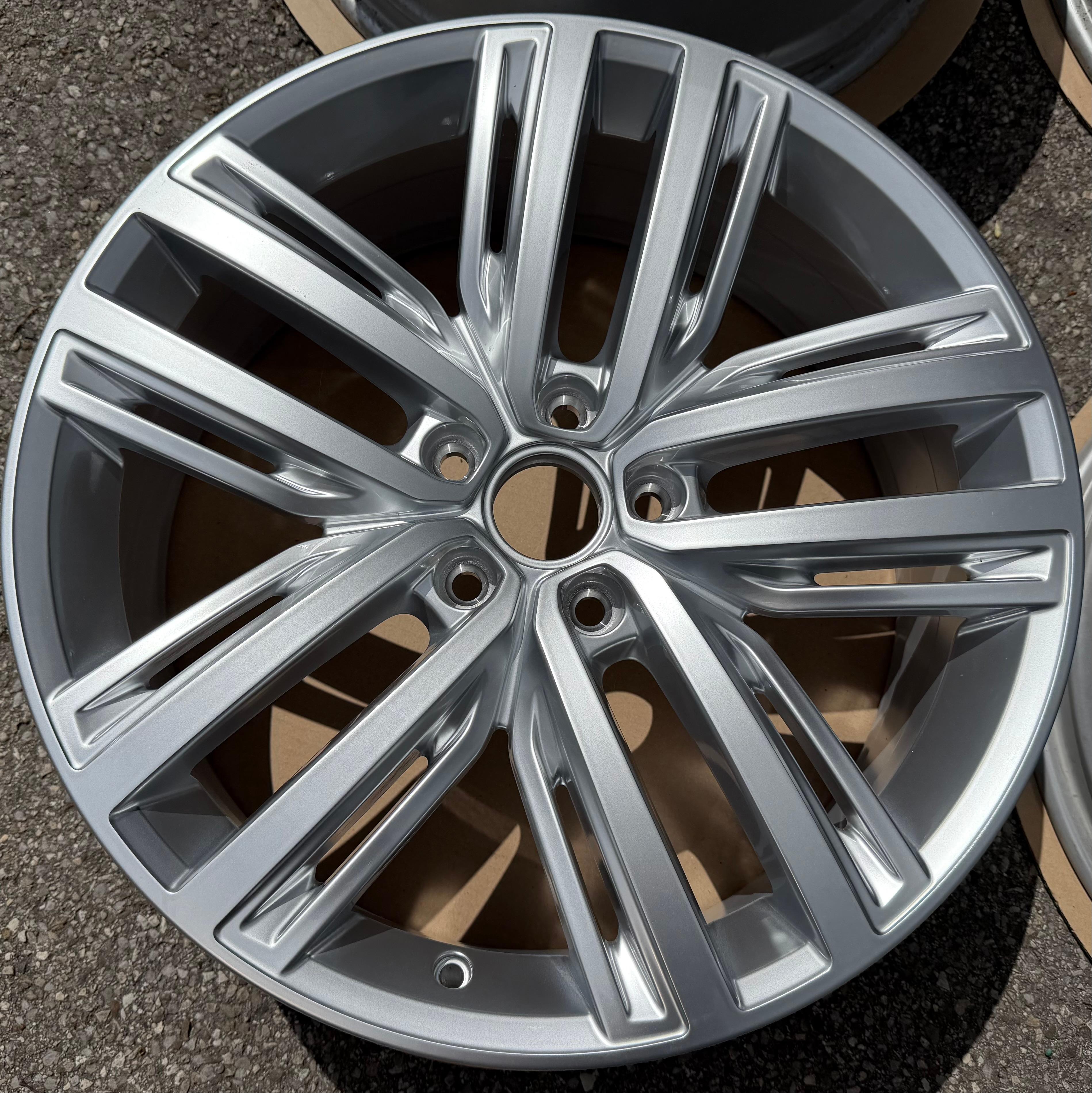 4 llantas de aleación originales de 19" para VW Tiguan II 5NA, 7x19 ET43, 5NA601025N, Auckland, nuevas