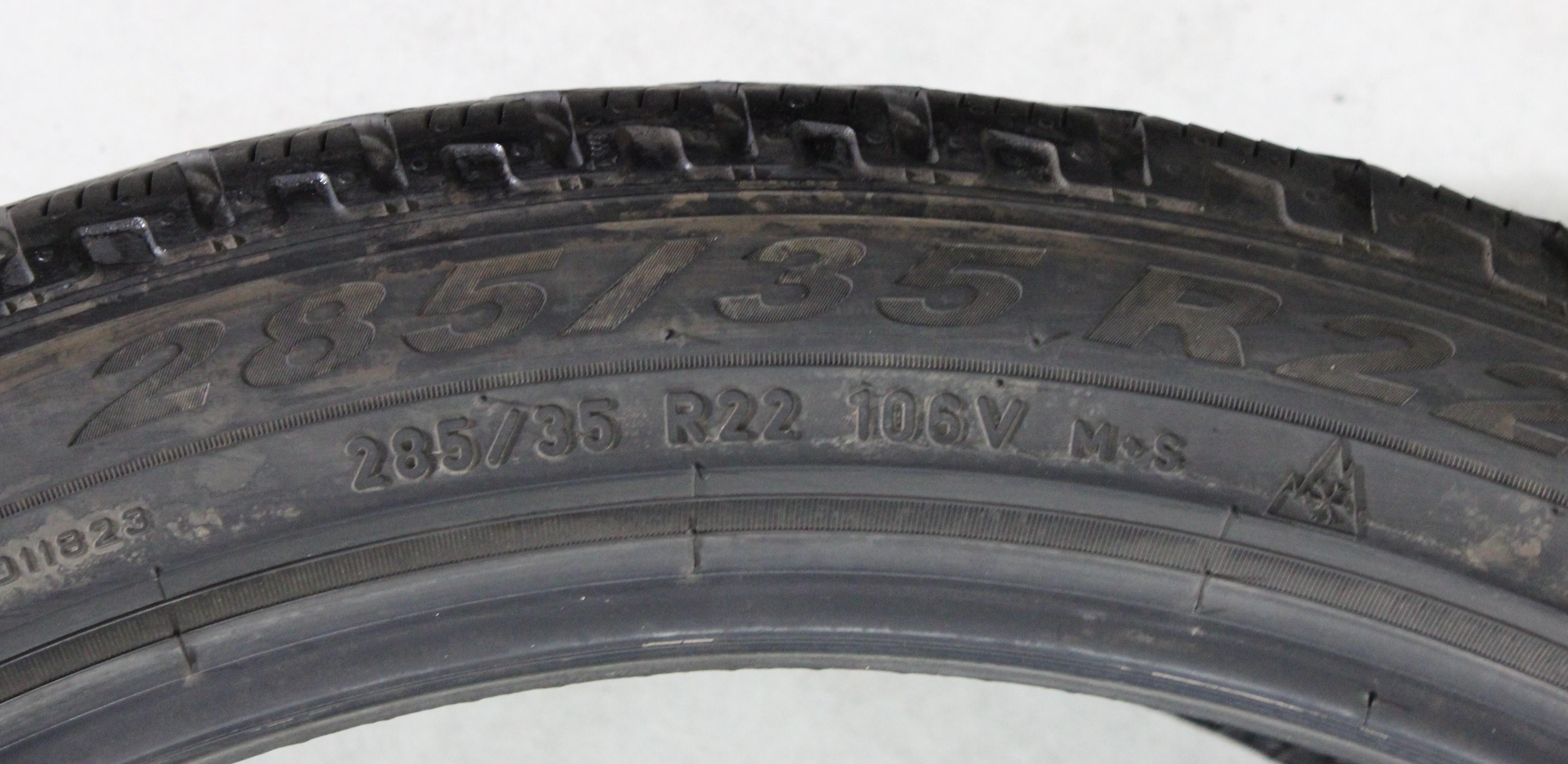 2 x 285/35R22 106V Winterreifen Pirelli Scorpion Winter 4-4,5mm 2022 Silent