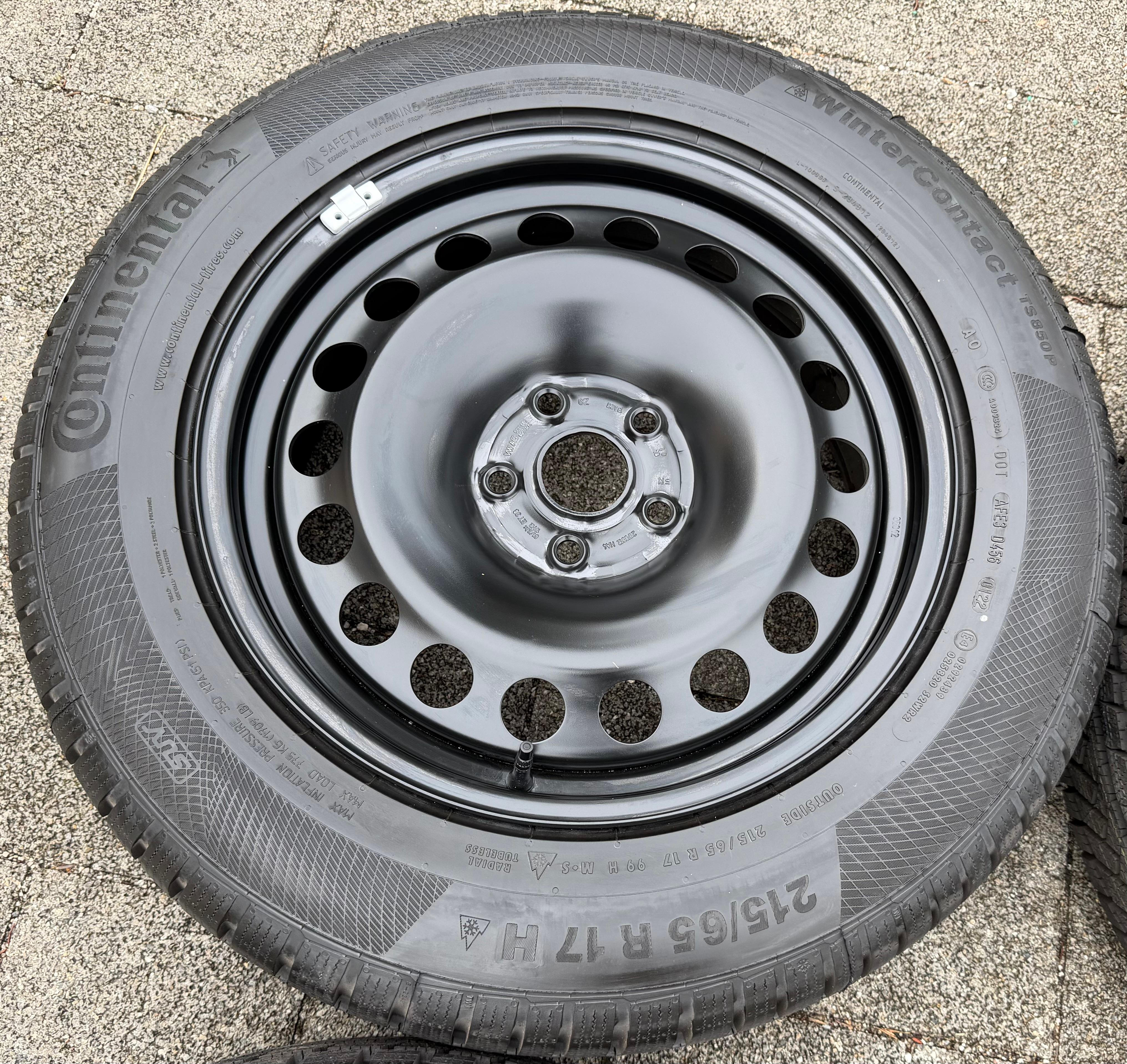 4 Winterräder Audi Q3 F3 Seat Tarraco Skoda Kodiaq VW Tiguan II 5NA 215/65R17 99H Continental