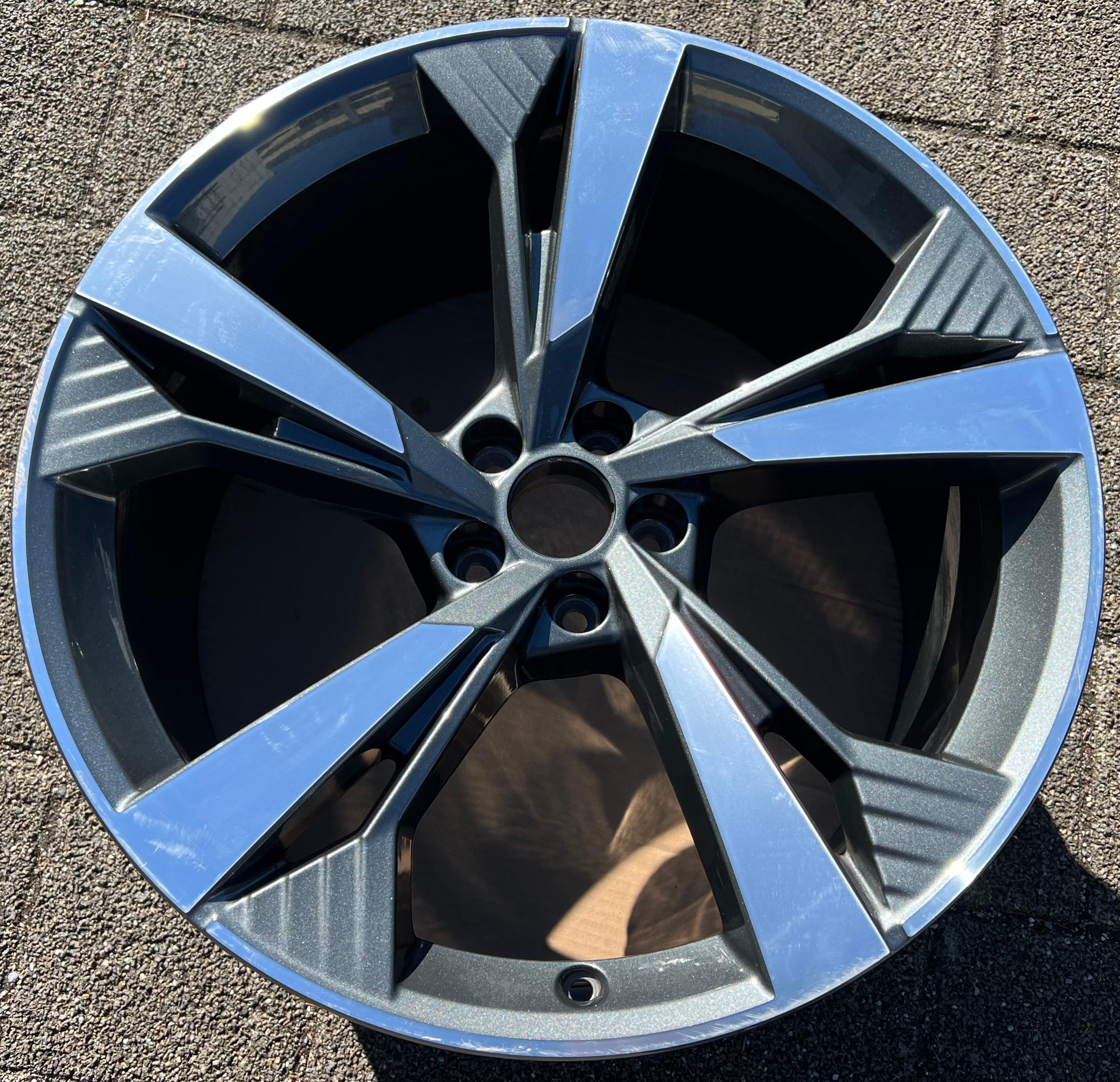 1 ORIGINELE 21" ALUMINIUM VELG VOOR AUDI E-TRON Q8 4KE 10,5x21 ET25 4KE601025H