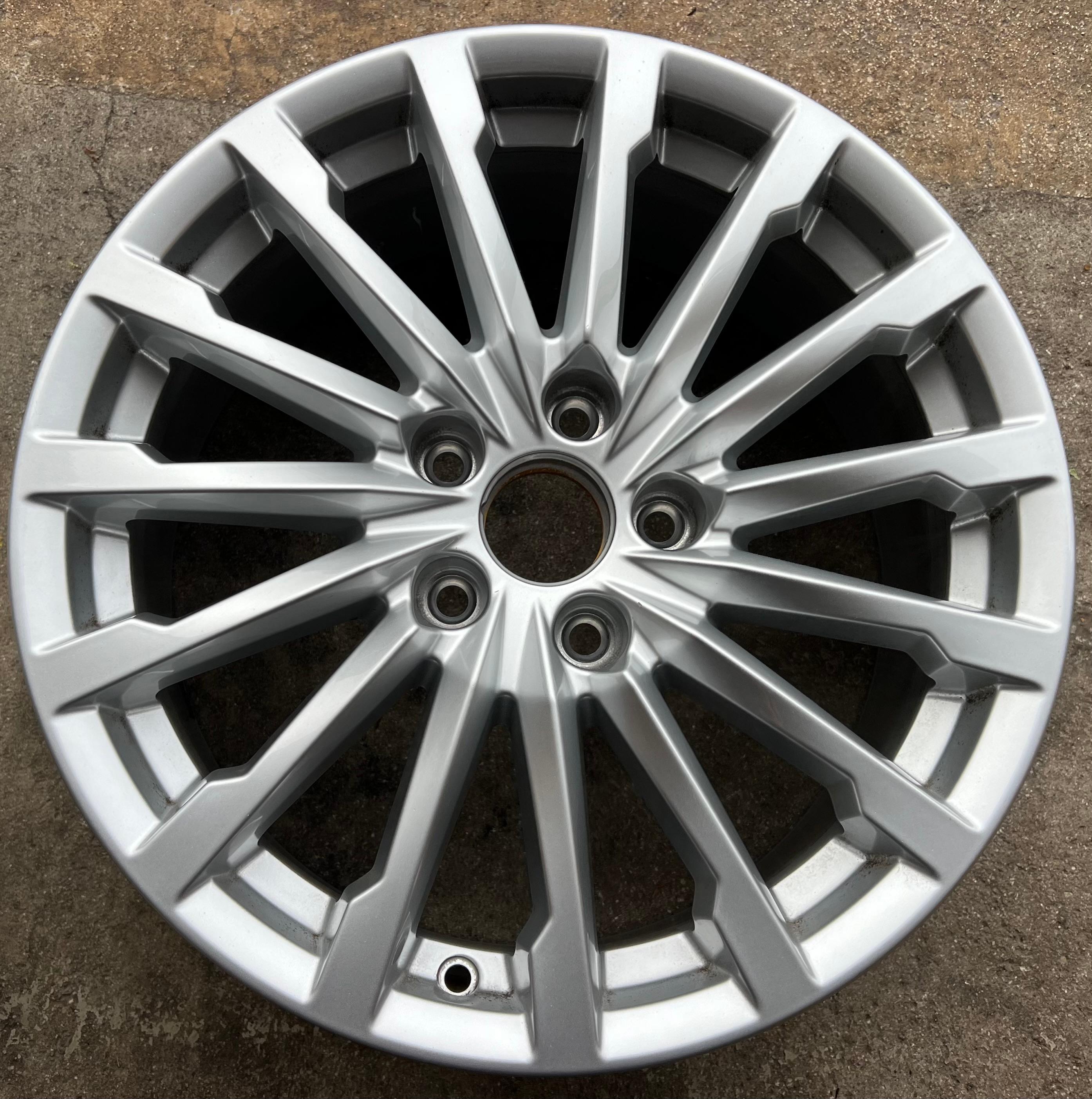 1 X ORIGINAL 17" ALUFELGE FELGE AUDI Q2 GA GAB 81A601025A 7x17 ET45
