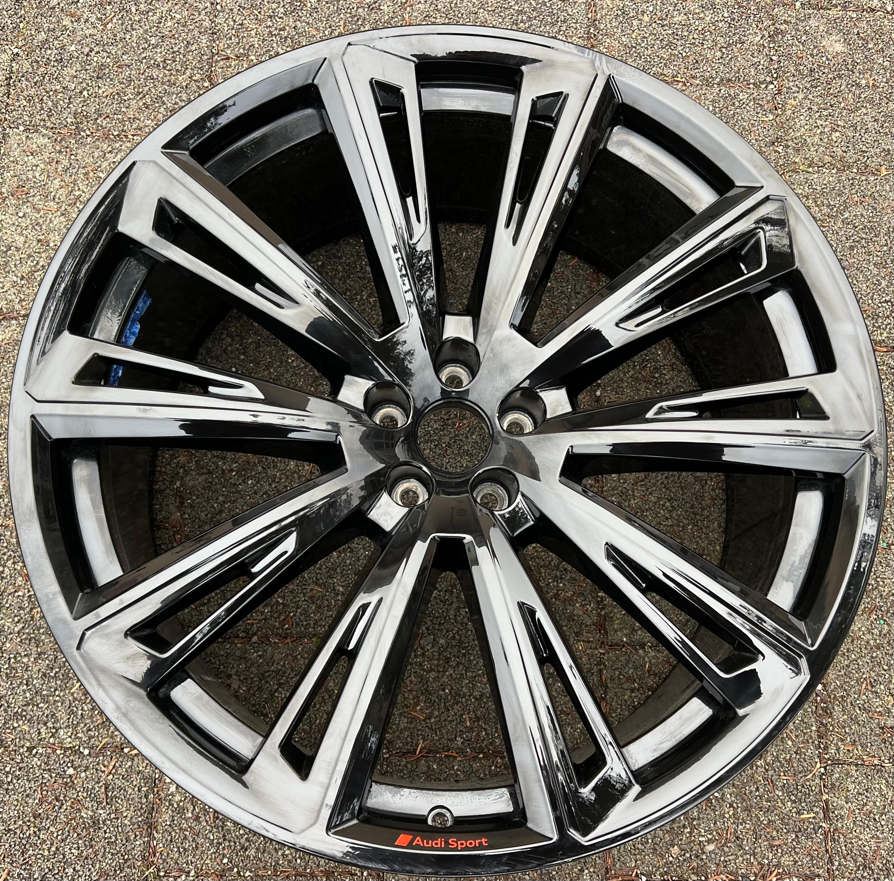 1 X ORIGINAL 23" ALUFELGE AUDI Q8 4M8601025R 10,5x23 ET18 FELGE FREIHAUS