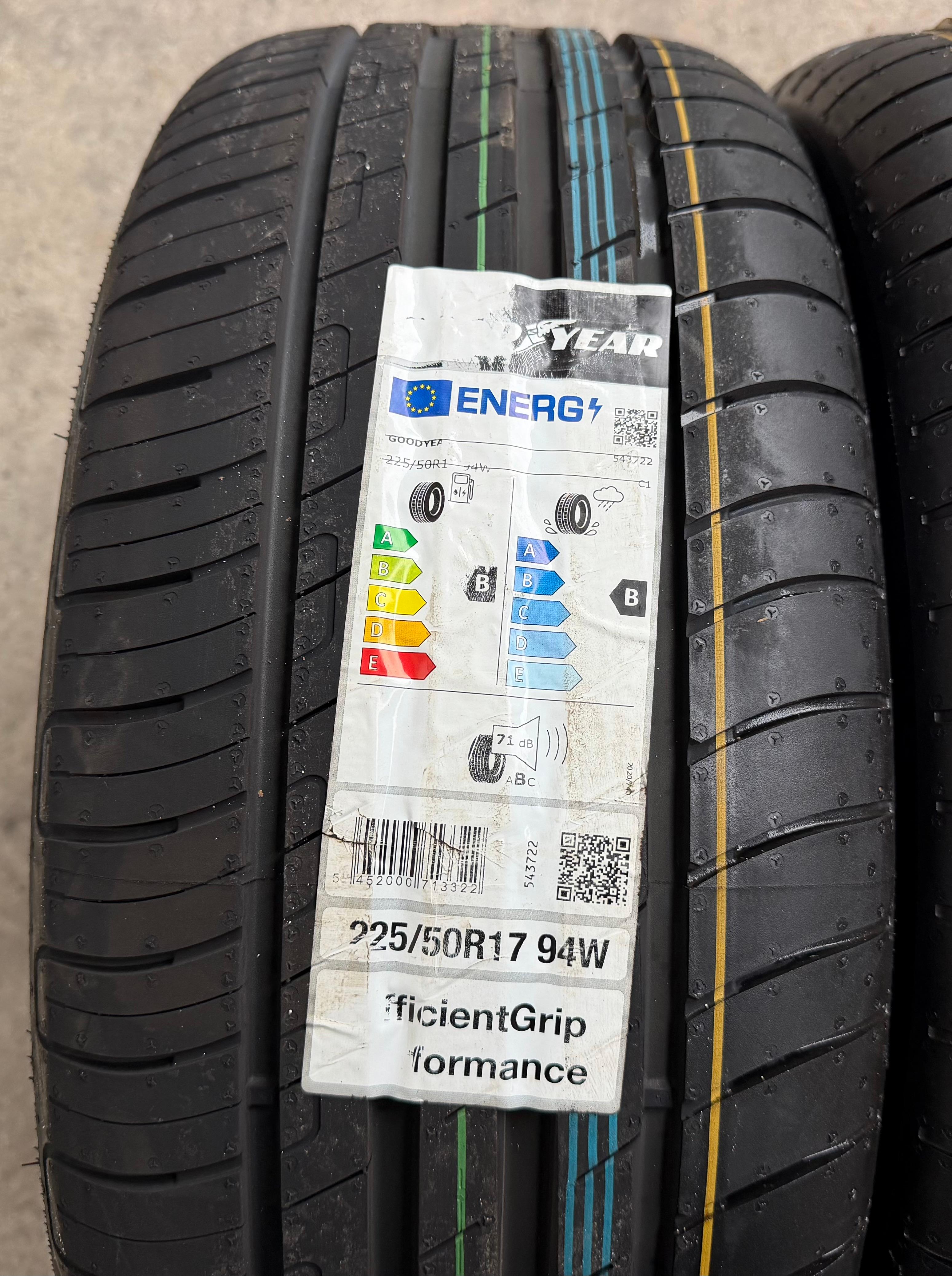 2 x 225/50R17 94W pneus été Goodyear Efficient Grip Performance NEU 2021