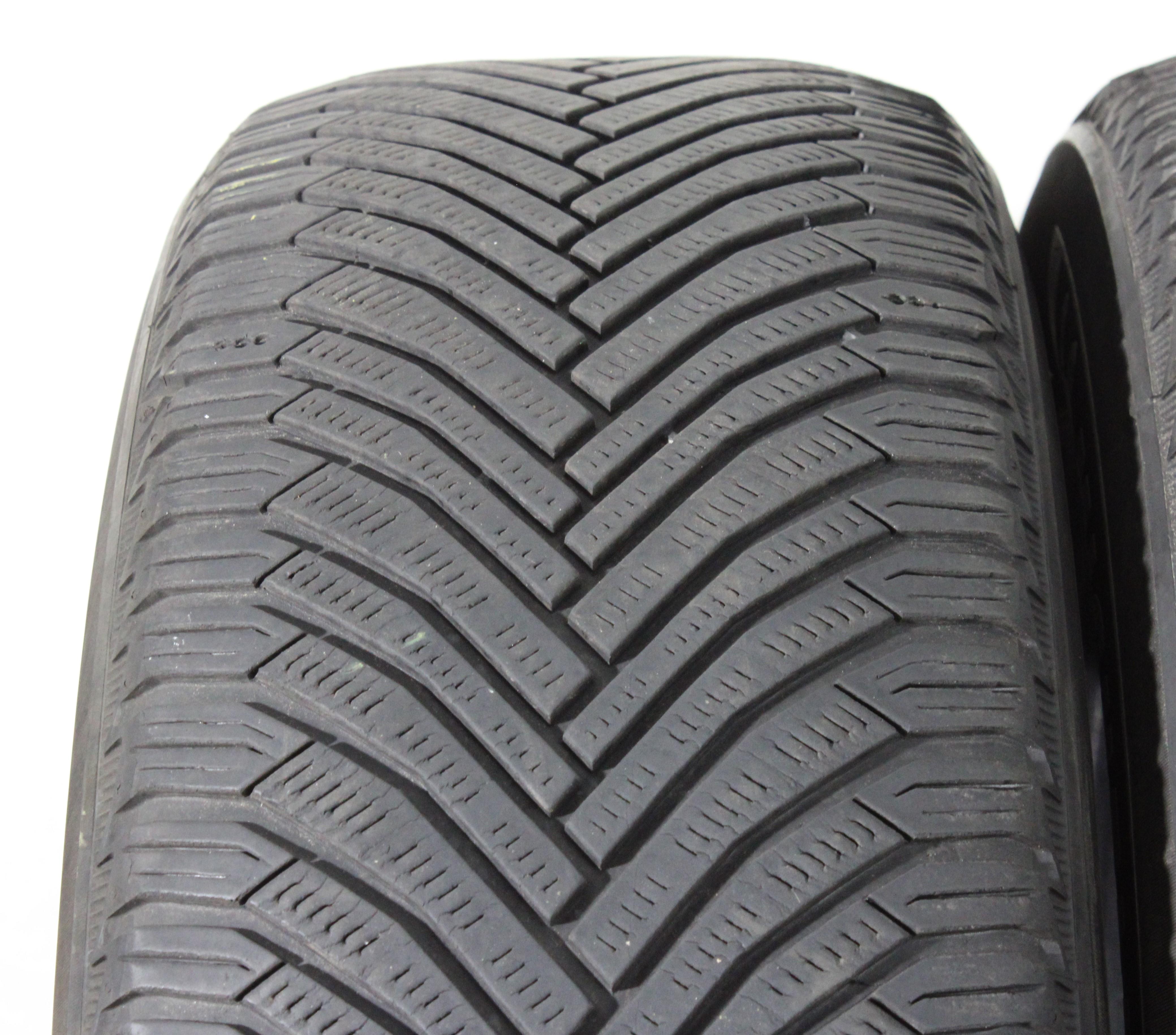 2 x 235/65R17 108H Winterreifen Michelin Alpin 7 1x4-4,5mm/1x4,5-5mm 2024 XL