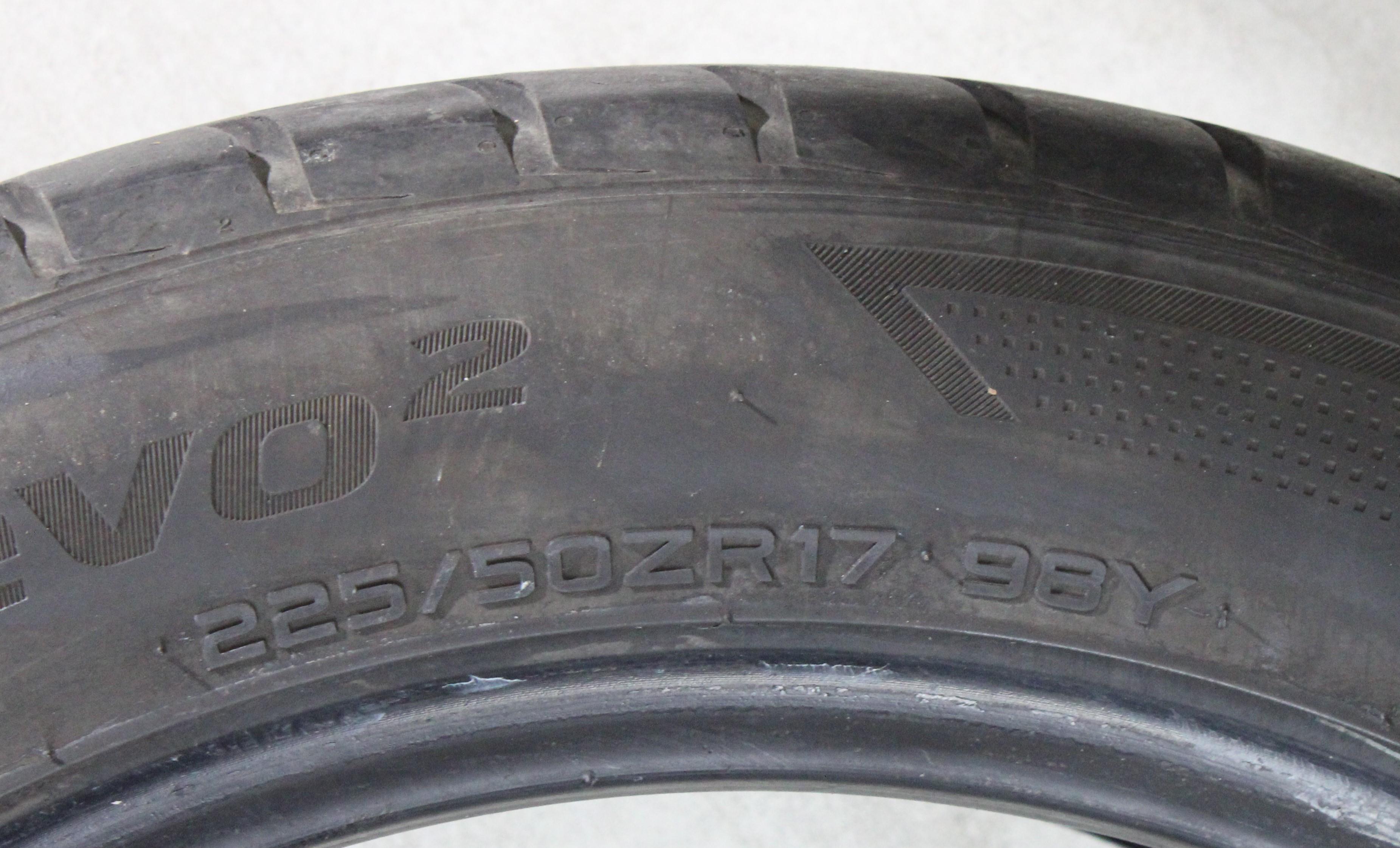 4 x 225/50R17 98Y Sommerreifen Hankook Ventus V12 Evo 2 5-5,5mm 2016