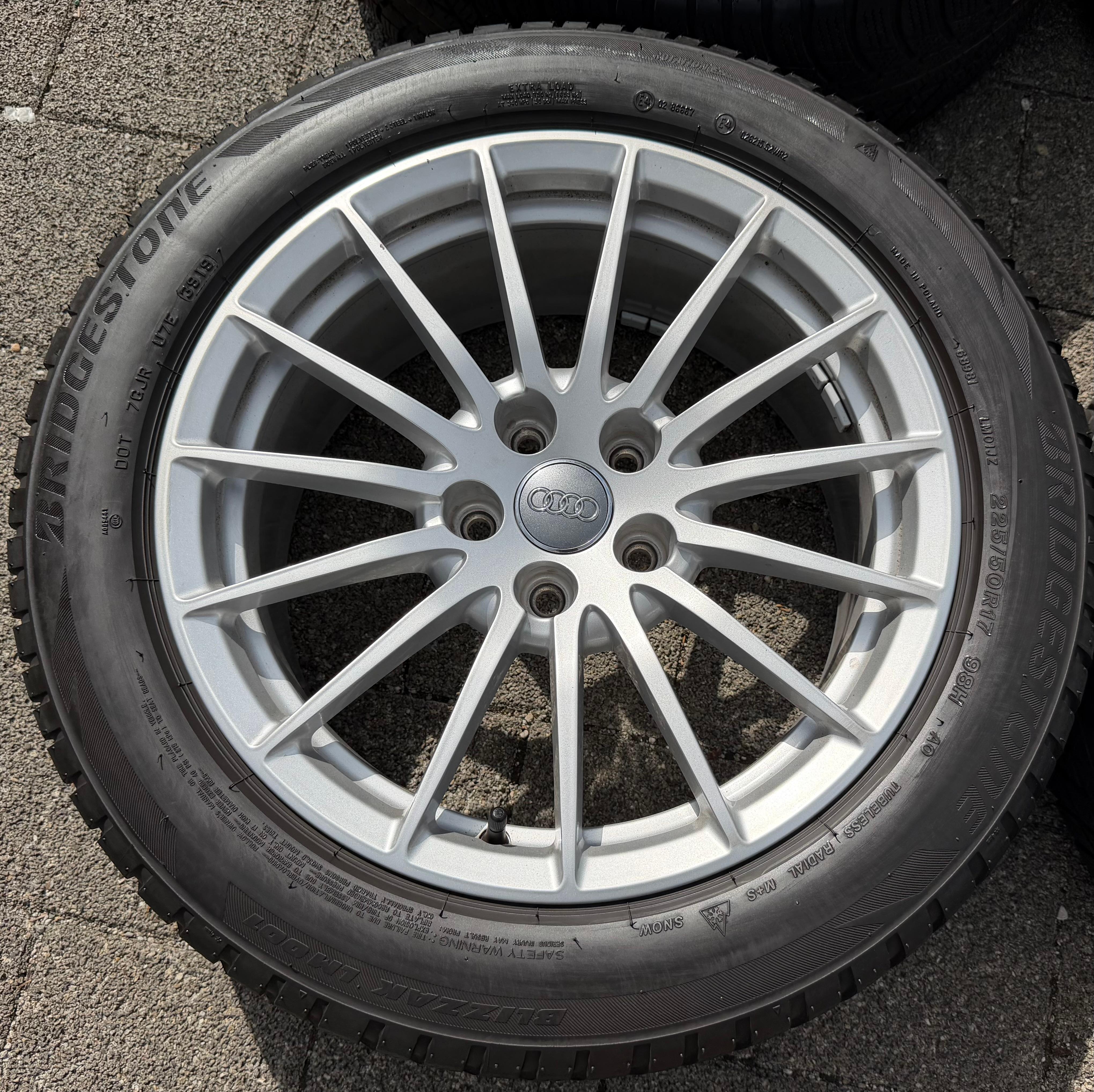 4 Original 17" Alu Winterräder Audi A5 F5 8W 225/50R17 98H 8W0601025AE Bridgestone