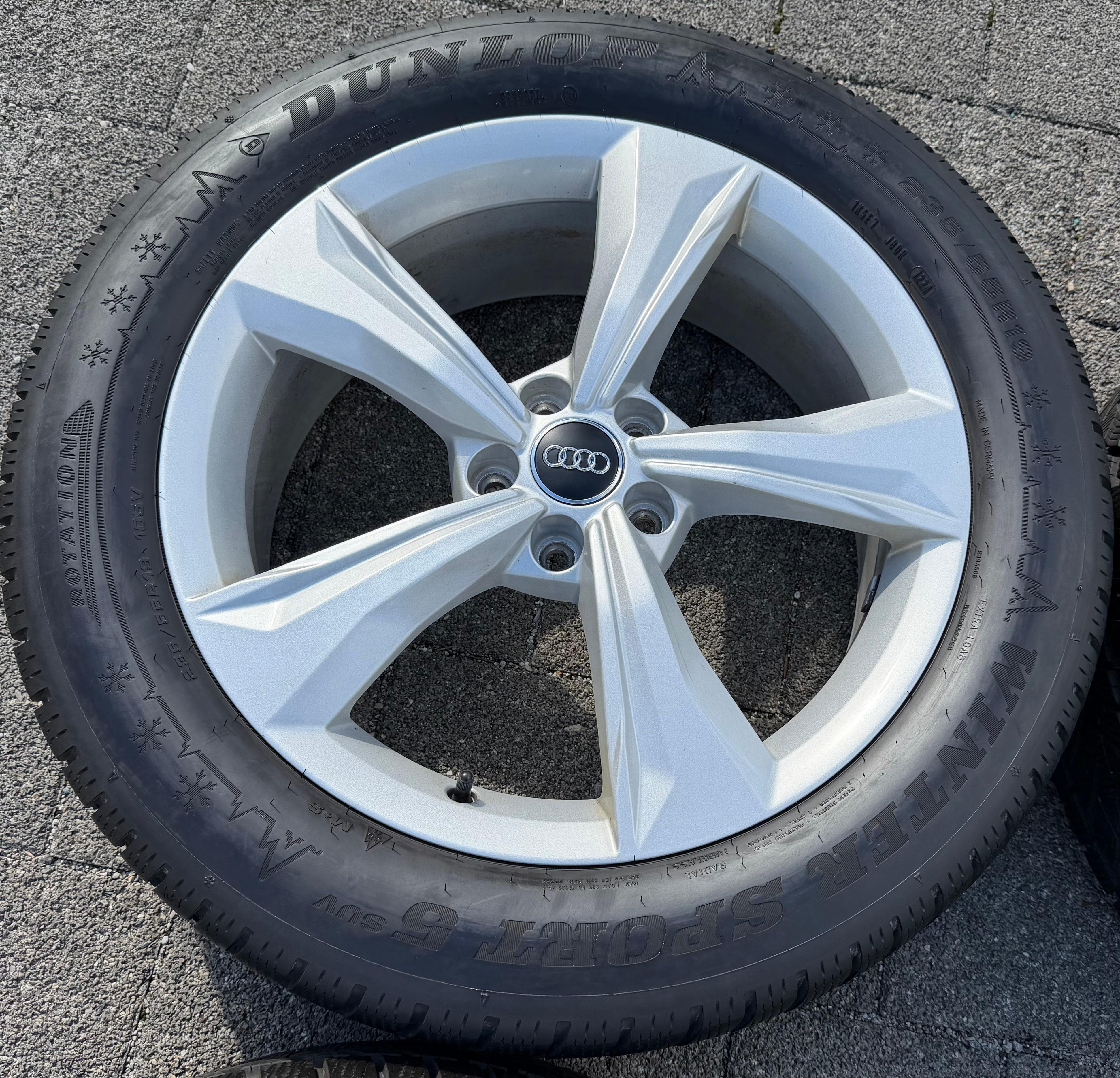 4 roues hiver complètes en alliage d’origine 19" Audi Q5 SQ5 FY 80A601025K 235/55R19 105V Dunlop