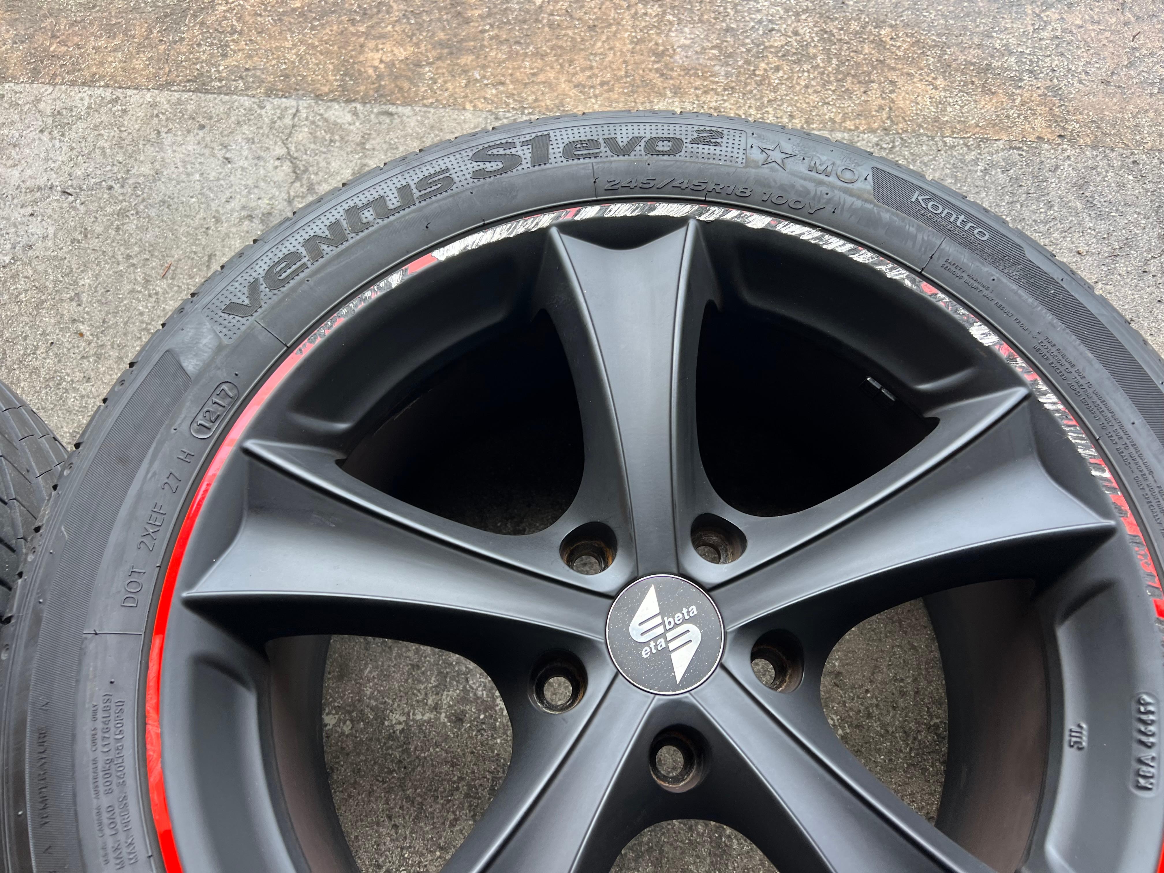 4 aluminium 18-inch zomerwielen voor VW BUS T5, T6 en T6.1 (Eta, Beta) 245/45R18 100Y