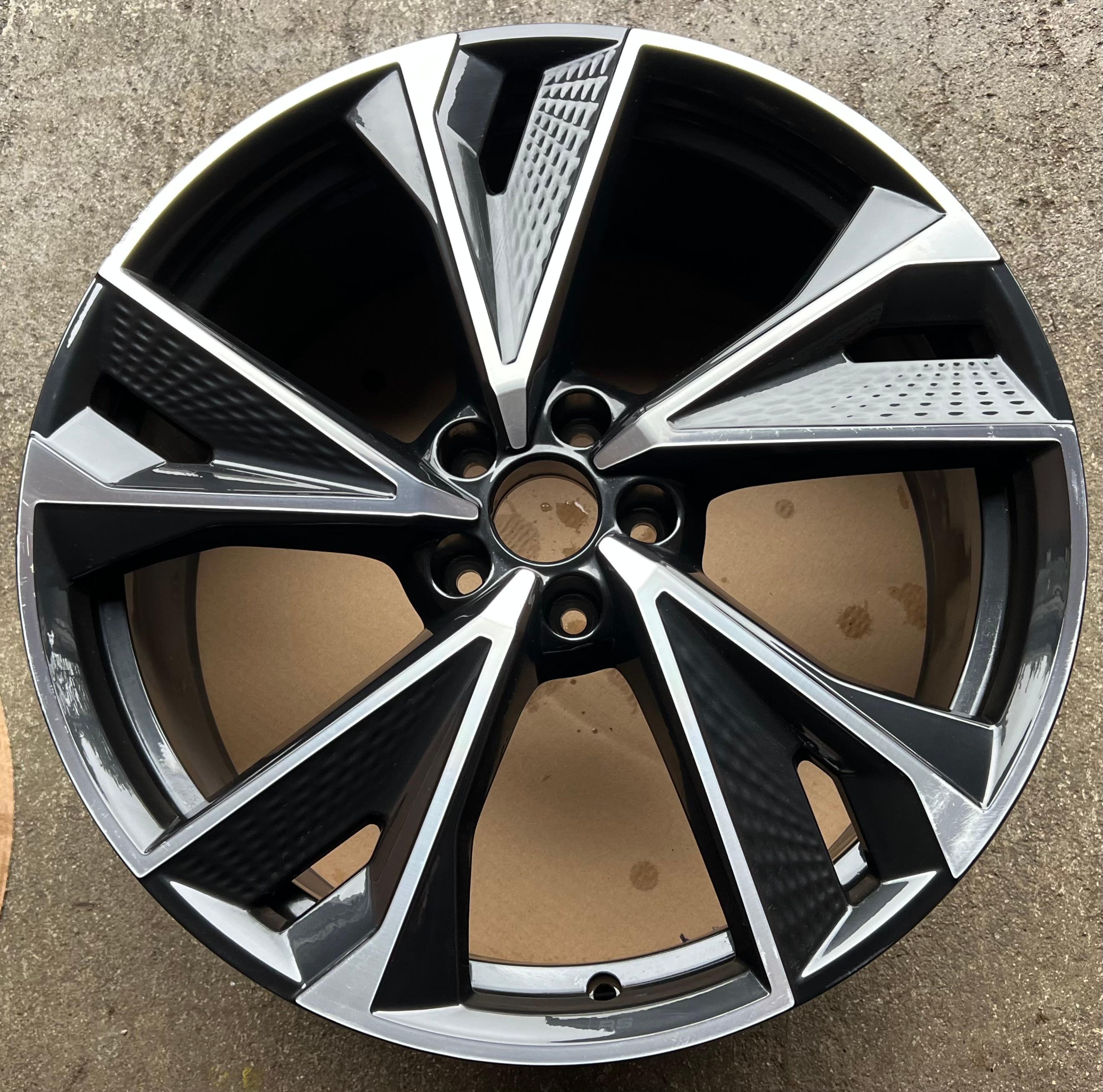 1 cerchio in lega originale da 21" per Audi A6 S6 C8 4K 4K0601025DA 8,5x21 ET43