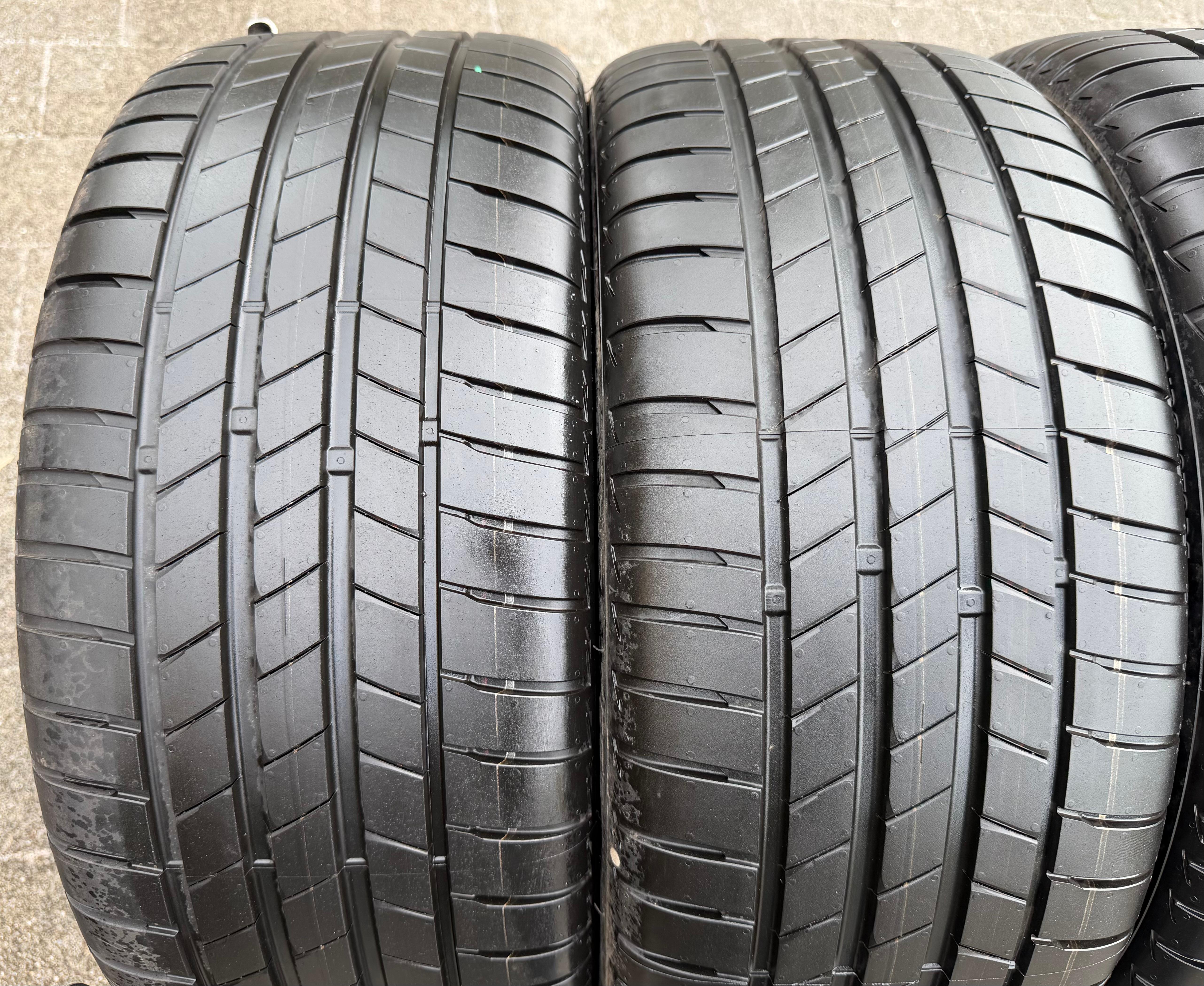4 Original 19" Alu Sommerräder Audi Q2 SQ2 81A601025S 235/40R19 96Y Bridgestone