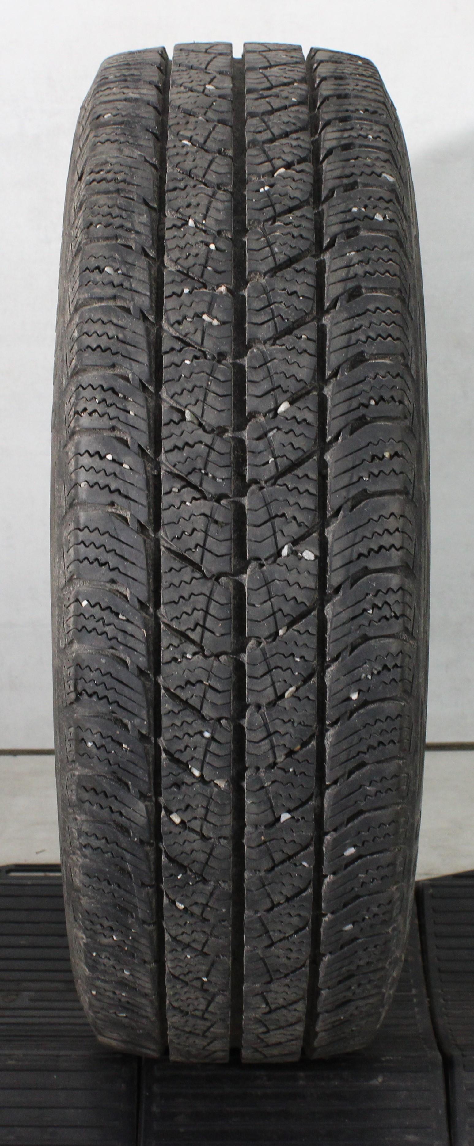 1 x 195/65R16C 104/102R Winterreifen Uniroyal Snow Max 2 9-9,5mm 2024
