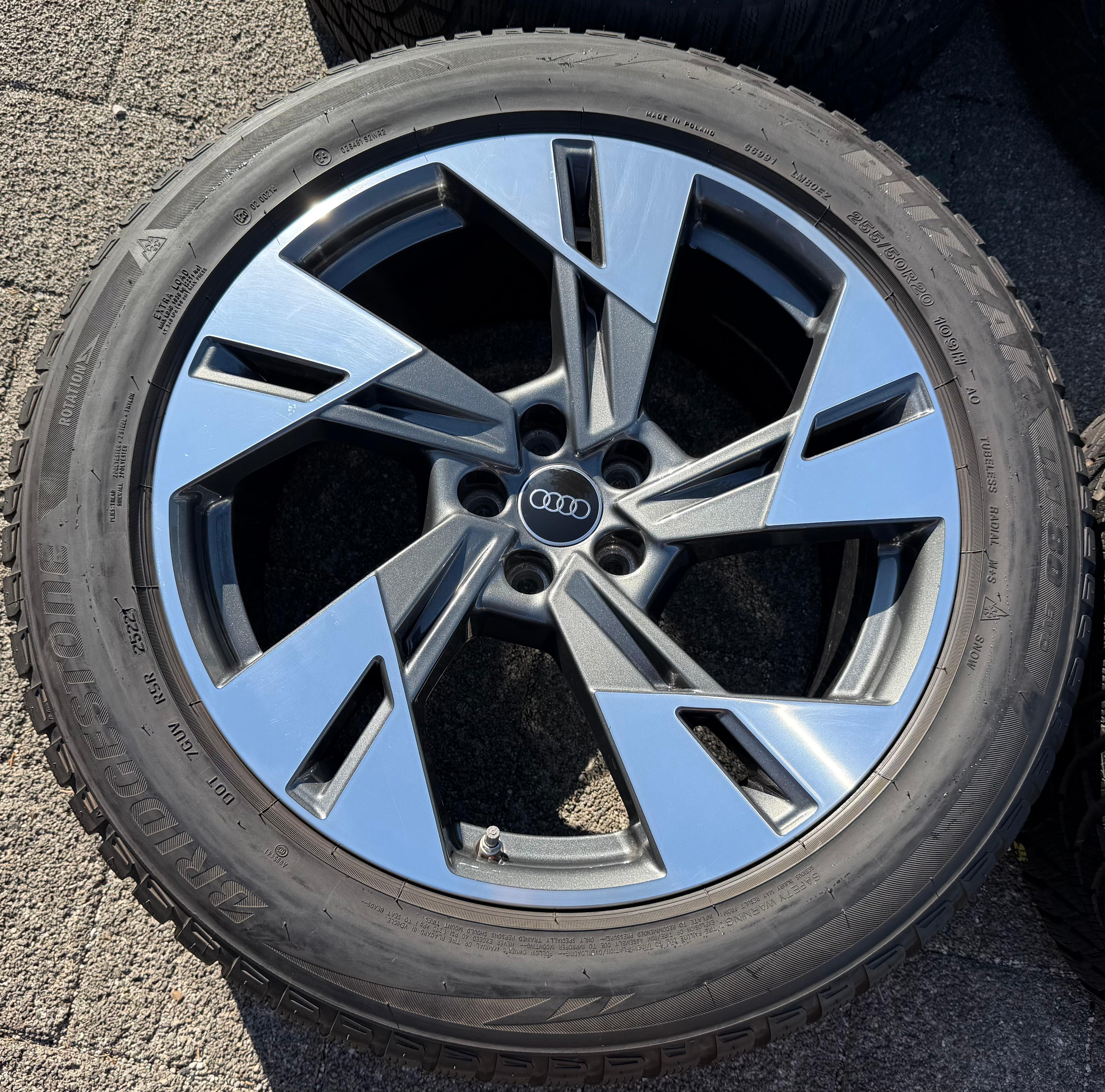 4 ORIGINAL 20" ALU WINTERRÄDER AUDI E-TRON Q8 ETRON 4KE601025T 255/50R20 109H