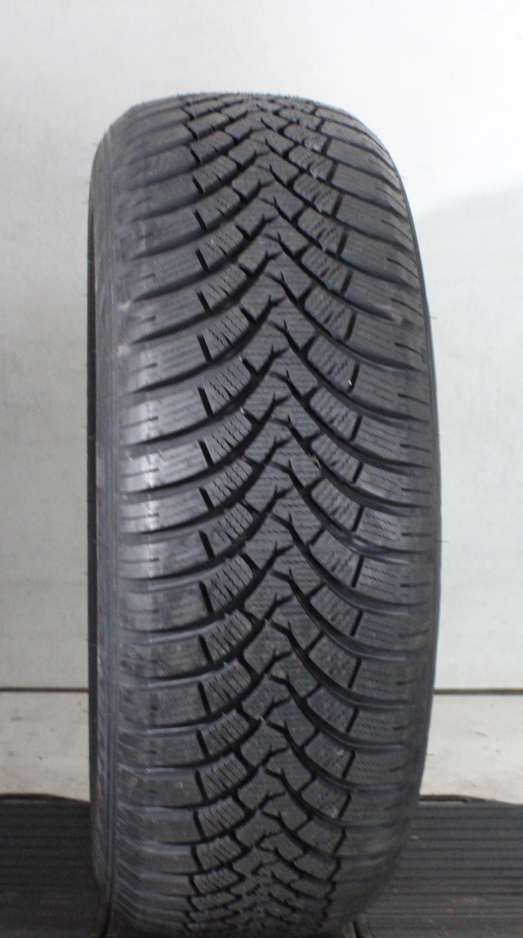 1 x 205/60R16 96H Winterreifen Falken Eurowinter HS01 8,5mm 2020 XL