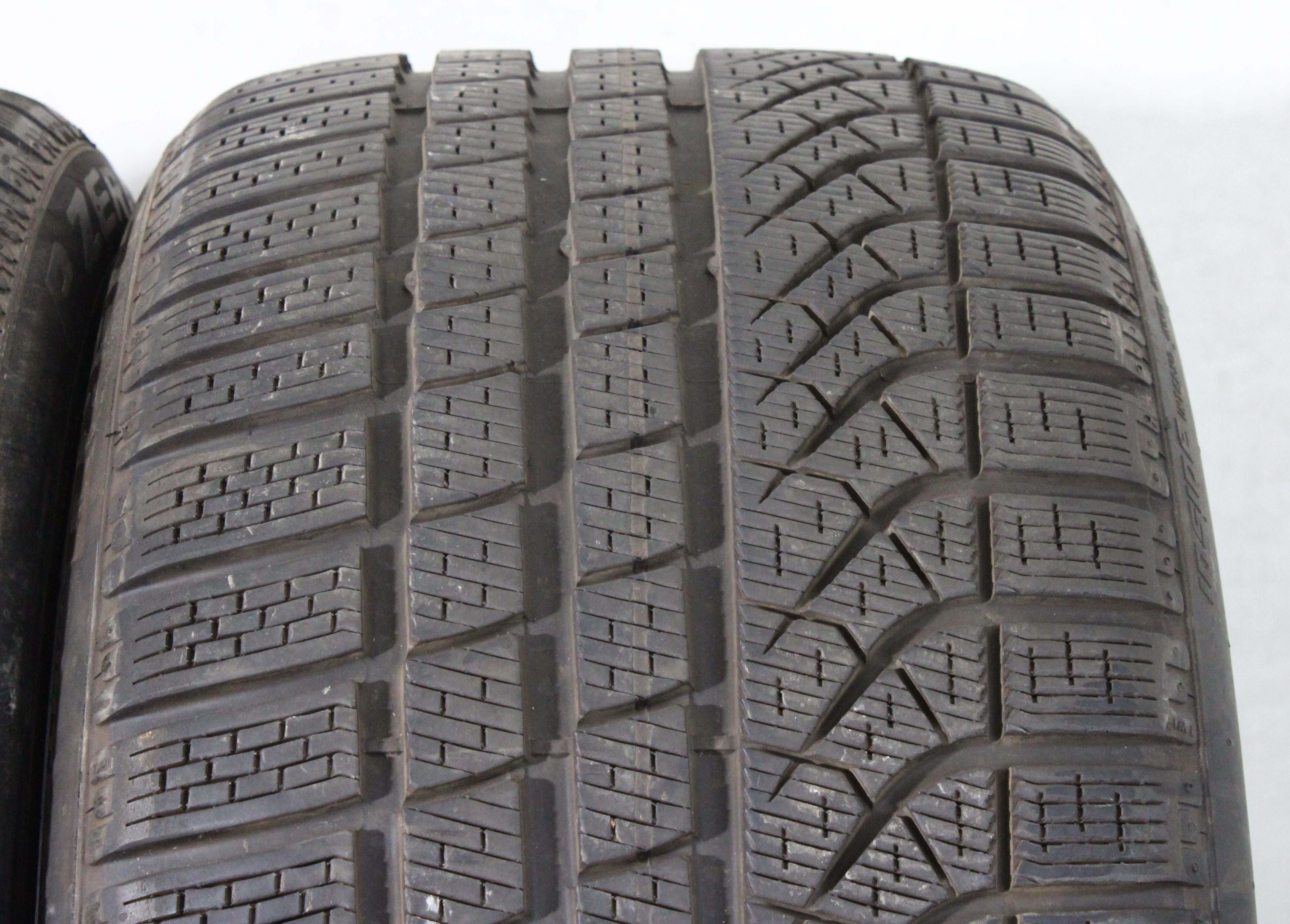 2 x 285/40R20 108V Winterreifen Pirelli Pzero Winter NF0 Elect 1x6,5-7mm/1x7-7,5mm 2020/2021