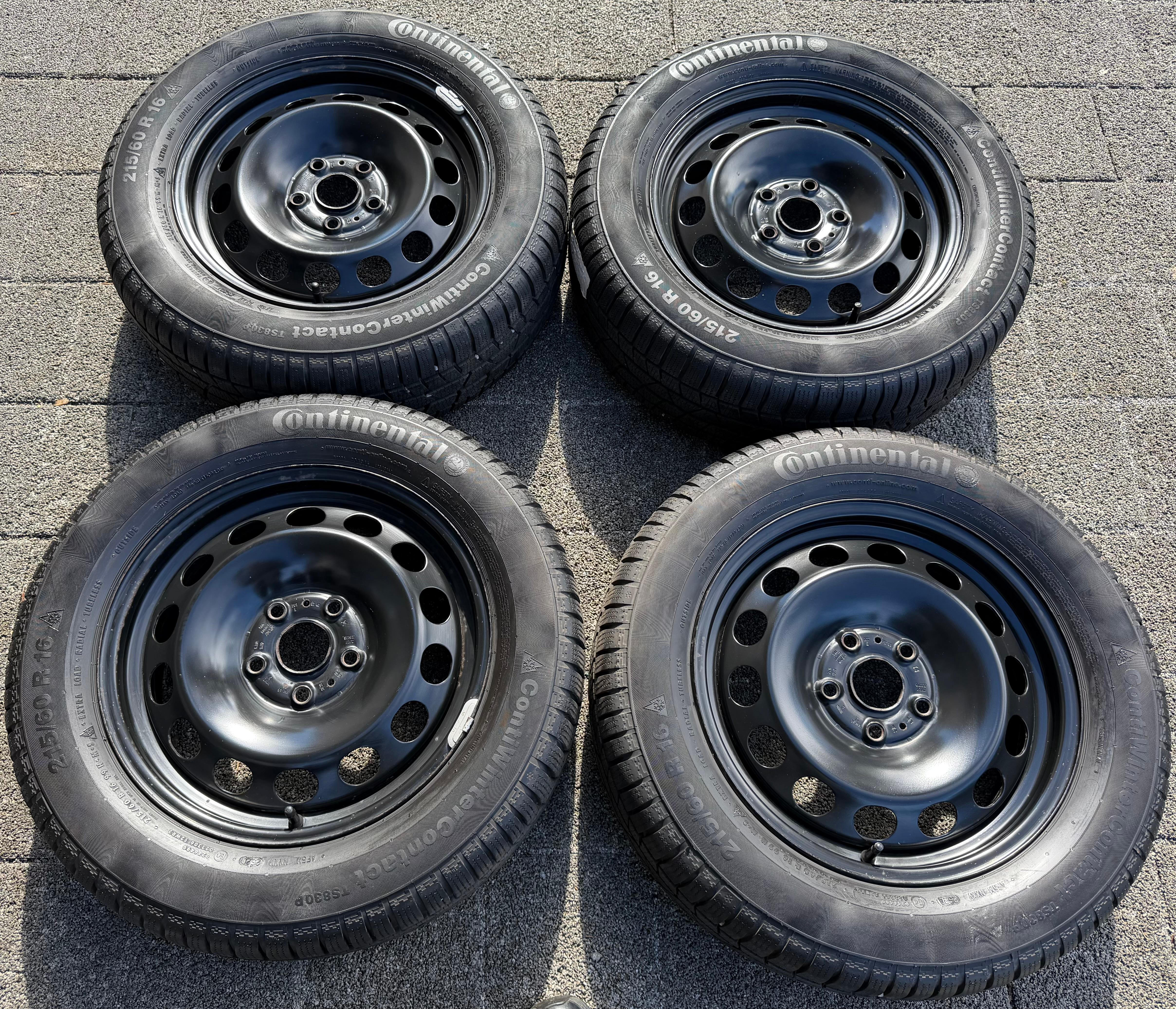 4 Winterräder VW T-Roc Skoda Karoq Seat Cupra Ateca 215/60R16 99H Continental