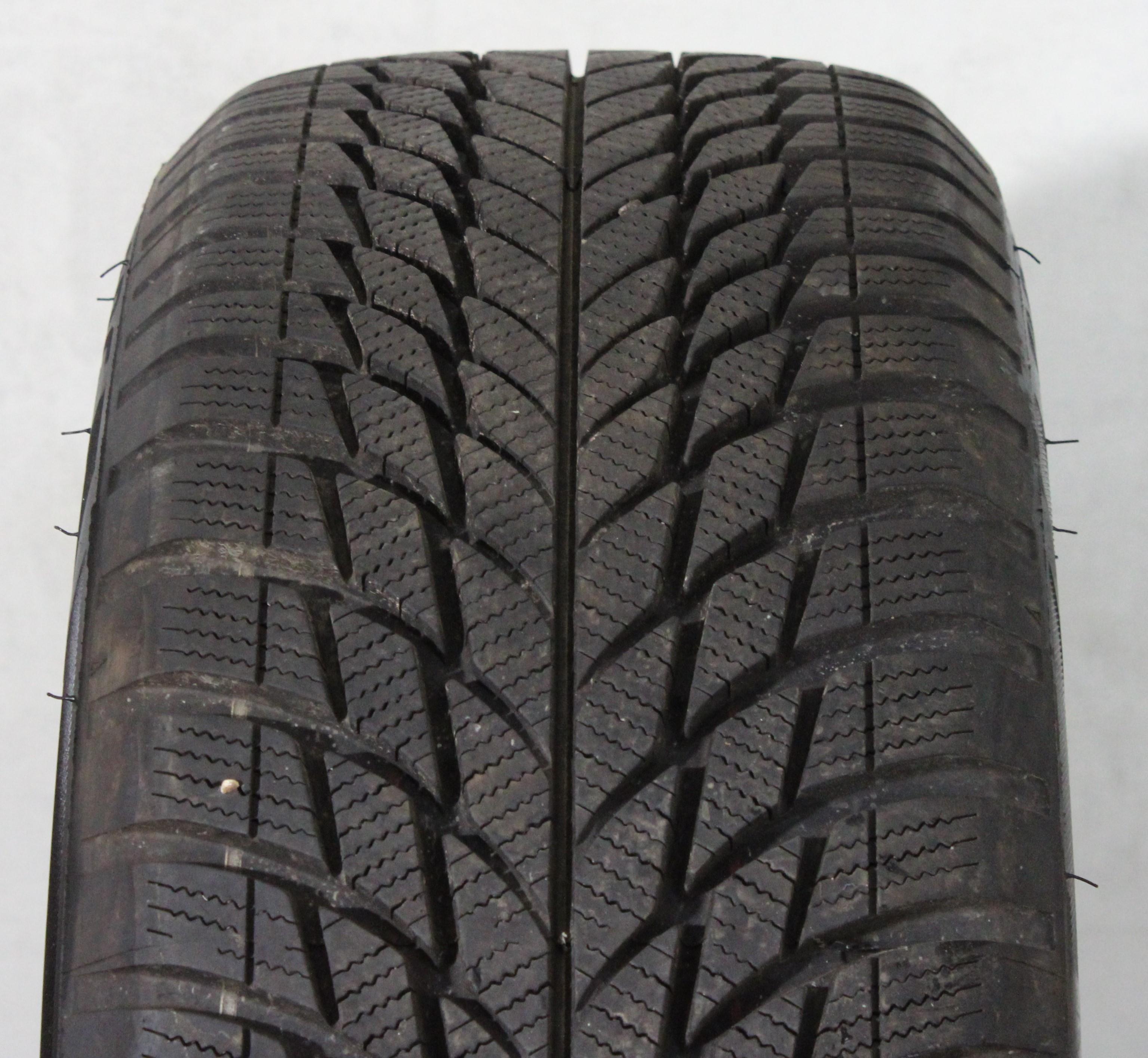 1 x 195/55R16 91V Winterreifen Bridgestone Blizzak LM001 AO 7,5-8mm 2023